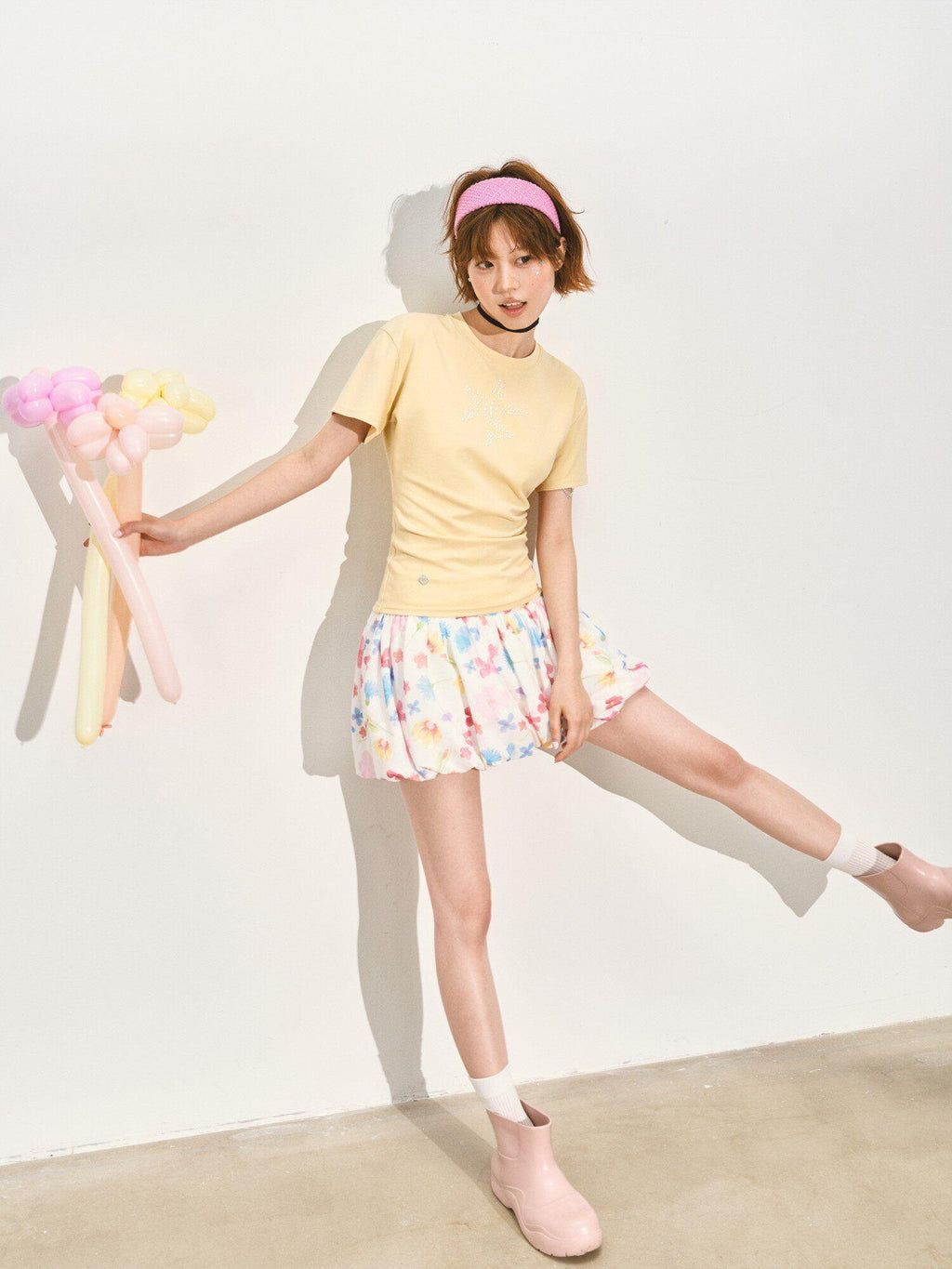 SOMESOWE Pleated A Line Mid Waist Loose Fit Casual Floral Pink Polyester Mini Skirts