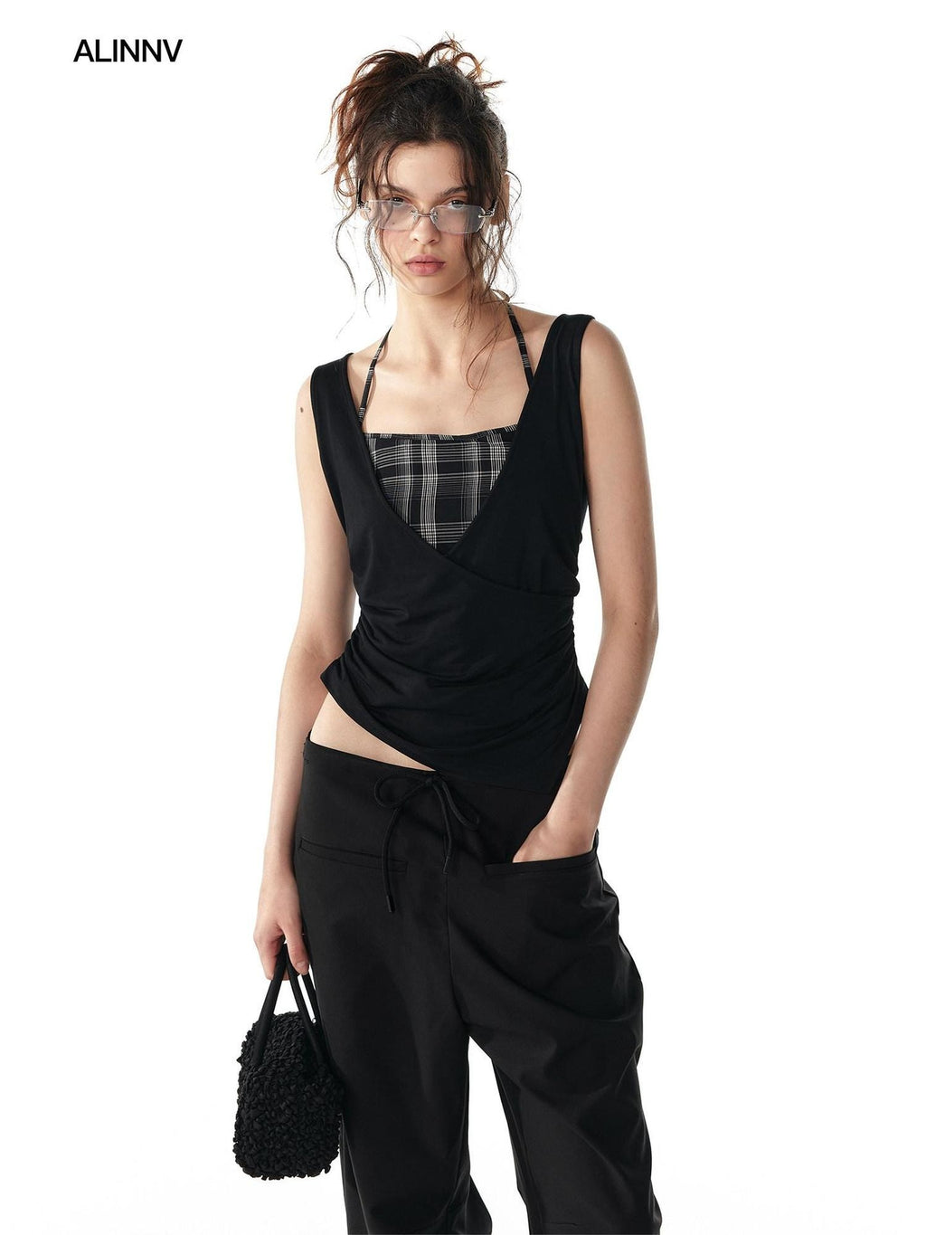ALINNVSTUDIO Original Patchwork Design Slim Fit Modal Stretch Strappy Youth Black Tank Tops