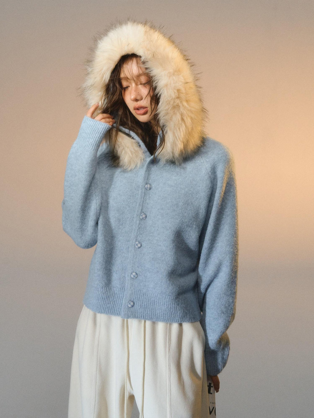 SOMESOWE Lightweight Knit Button Front Minimal Workwear Women Long Sleeve Cardigans