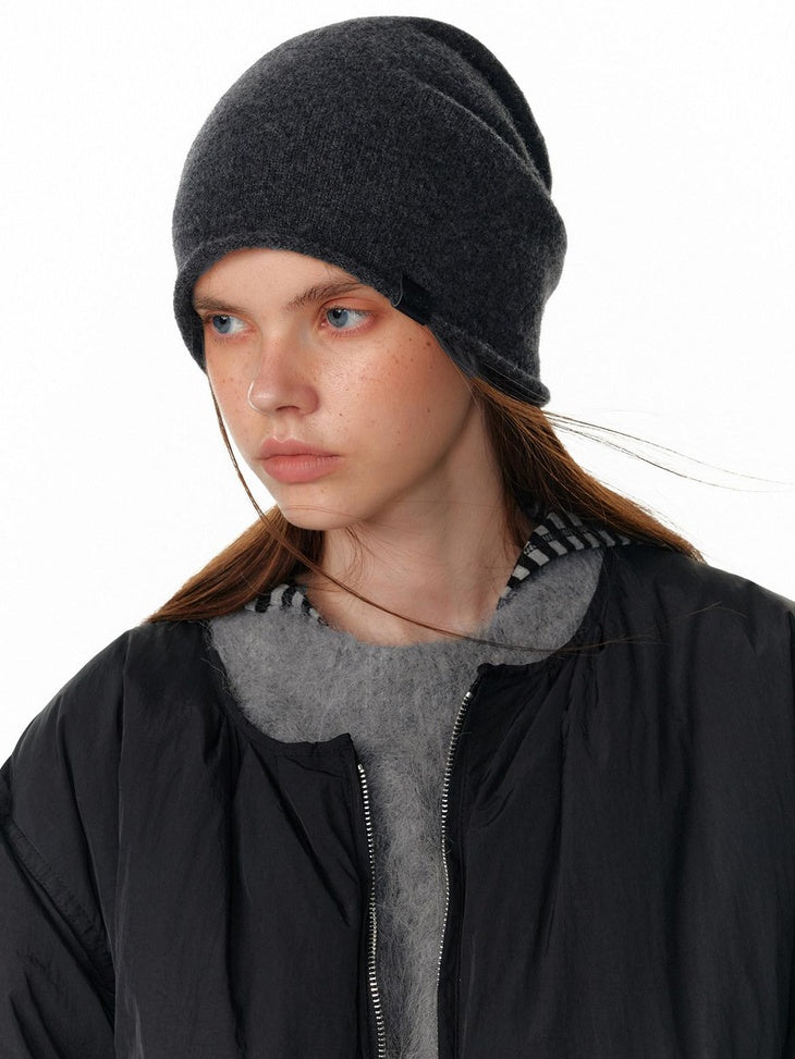 ALINNVSTUDIO Soft Wool Warm Casual Round Top Unisex One Size Black Grey Classic Beanies