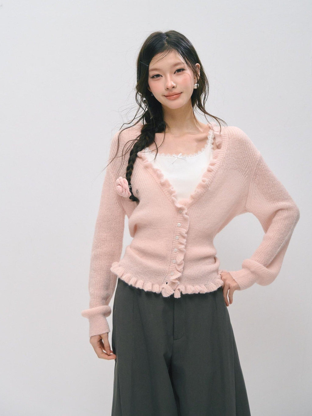 SOMESOWE Soft Acrylic Blend Casual Regular Fit Crewneck Buttoned Women Pink Cardigans