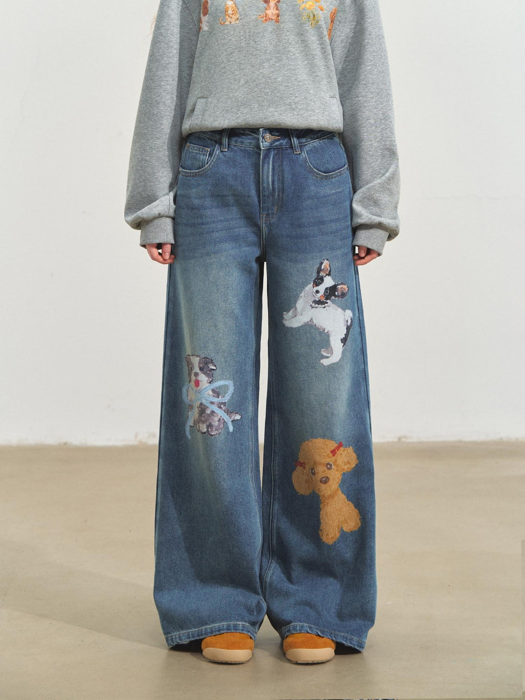 SOMESOWE Cartoon Blue Cotton Natural Waist Pocket Slight Stretch Women Wide Leg Jeans