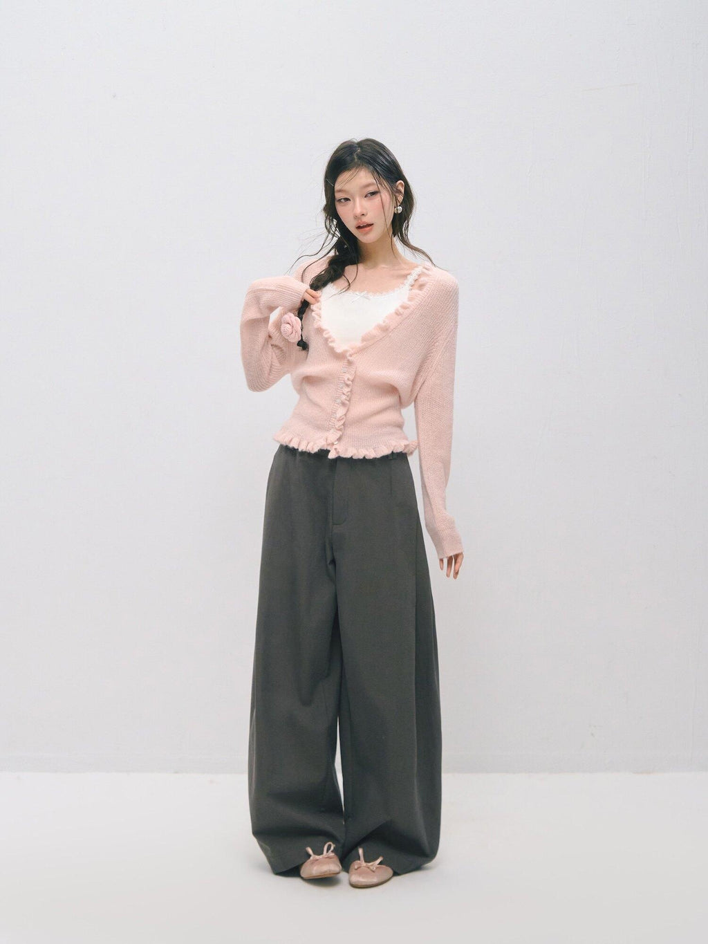 SOMESOWE Soft Acrylic Blend Casual Regular Fit Crewneck Buttoned Women Pink Cardigans