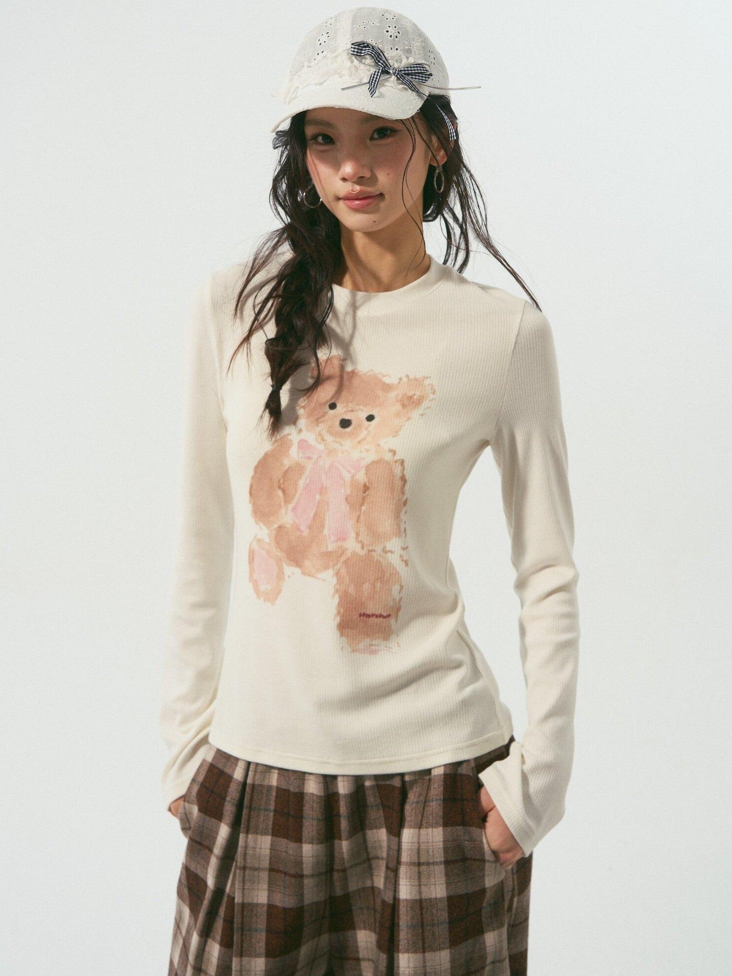 SOMESOWE Soft Cotton Casual Loose Printed Women Bear Graphic Long Sleeve T-Shirts