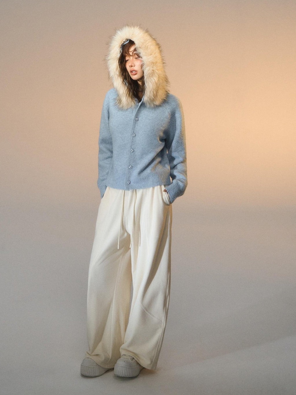 SOMESOWE Lightweight Knit Button Front Minimal Workwear Women Long Sleeve Cardigans