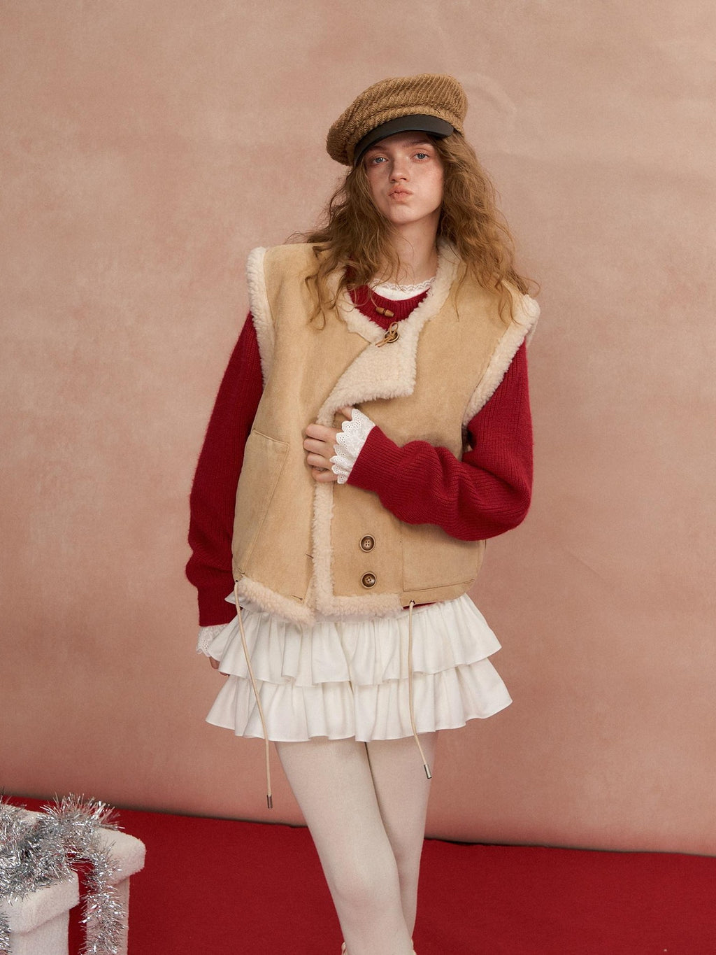 SOMESOWE Warm Versatile Beige Vest Round Neck Single Button Outerwear Leather Jackets
