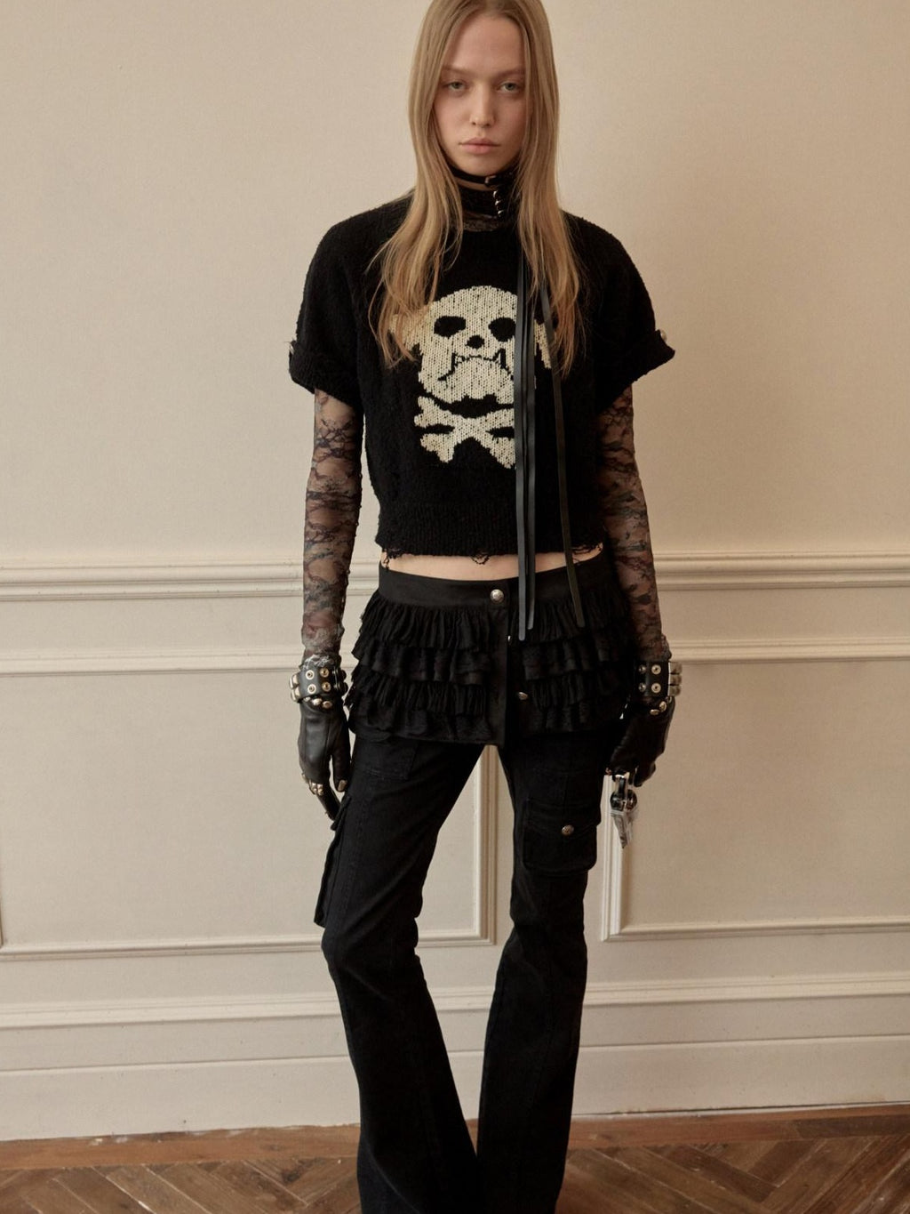 1JINN STUDIO Skull Graphic Punk Fitted Crew Neck Women Cotton Short Sleeve Basic Crop Tops