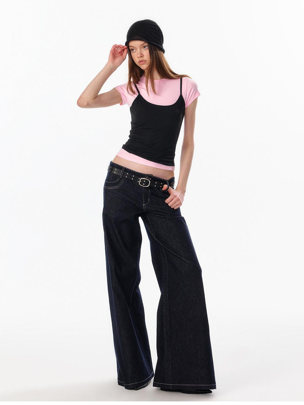 ALINNVSTUDIO Soft Cotton Low Rise Button Fly Loose Fit Women Classic Straight Leg Jeans