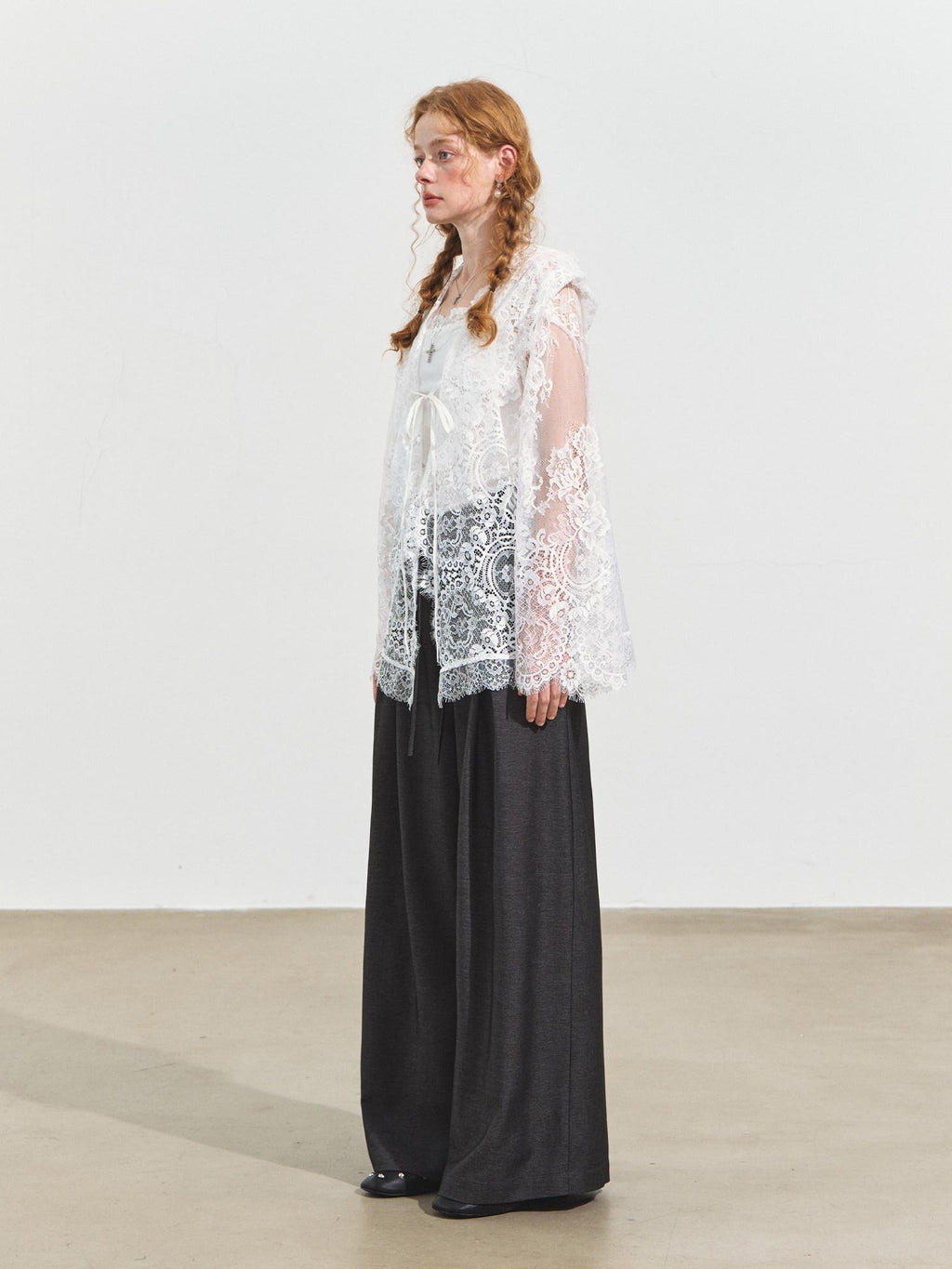 SOMESOWE Shape Retaining Sexy Lace Hooded Loose Polo Collar Women White Button Blouses