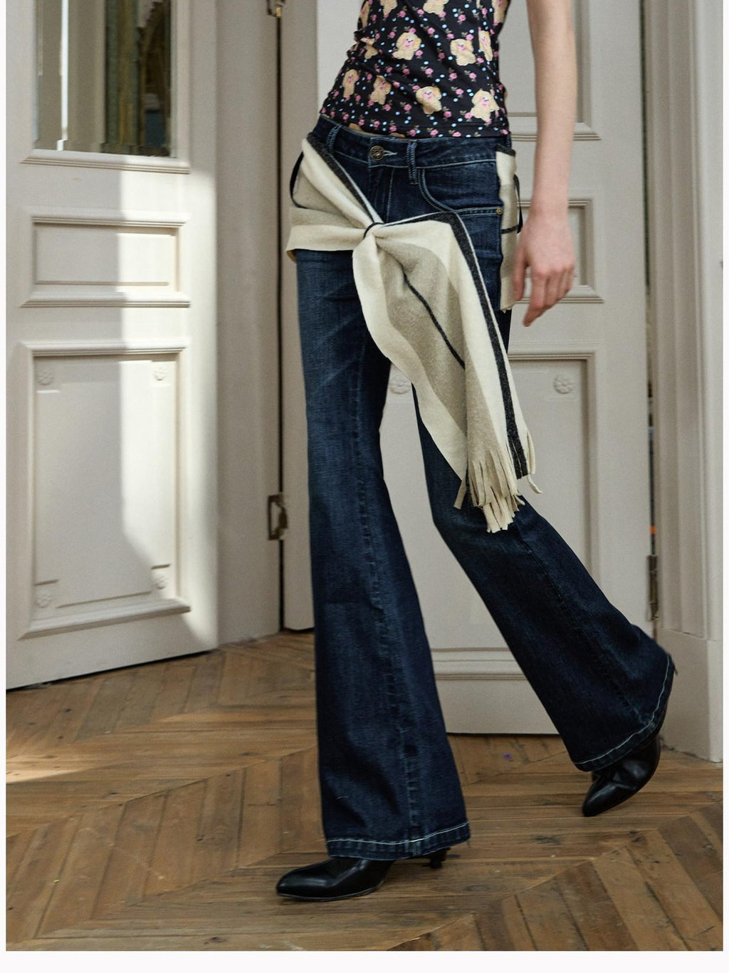 DeleteEx Micro Stretch Slim Fit Tie Detail Natural Waist Women Deep Blue Flared Jeans