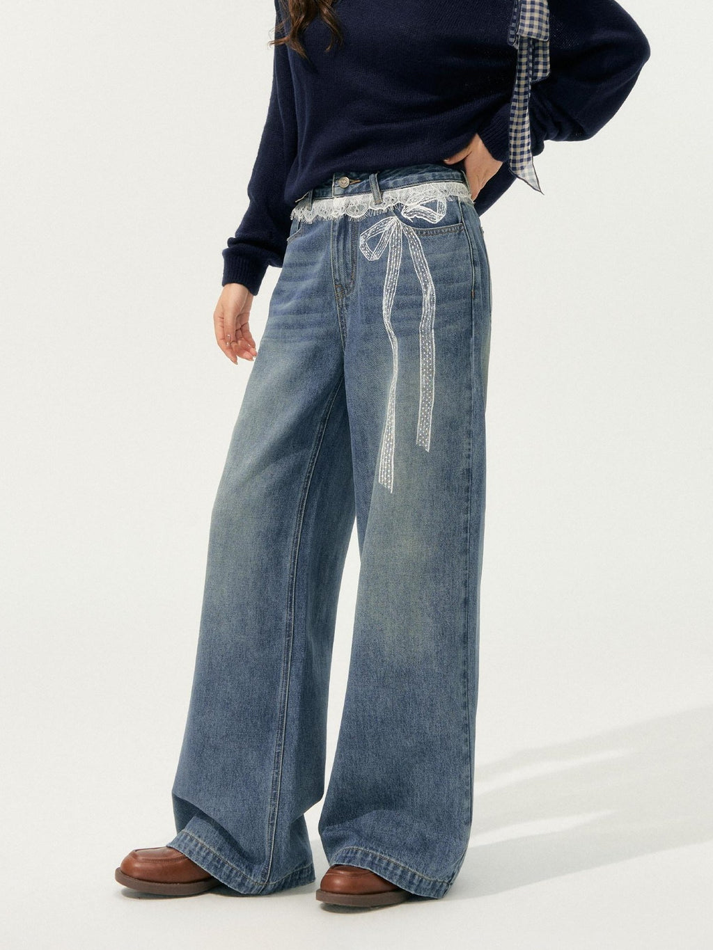 SOMESOWE Slight Stretch Cotton Natural Waist Hot Girl Straight Blue Button Wide Leg Jeans