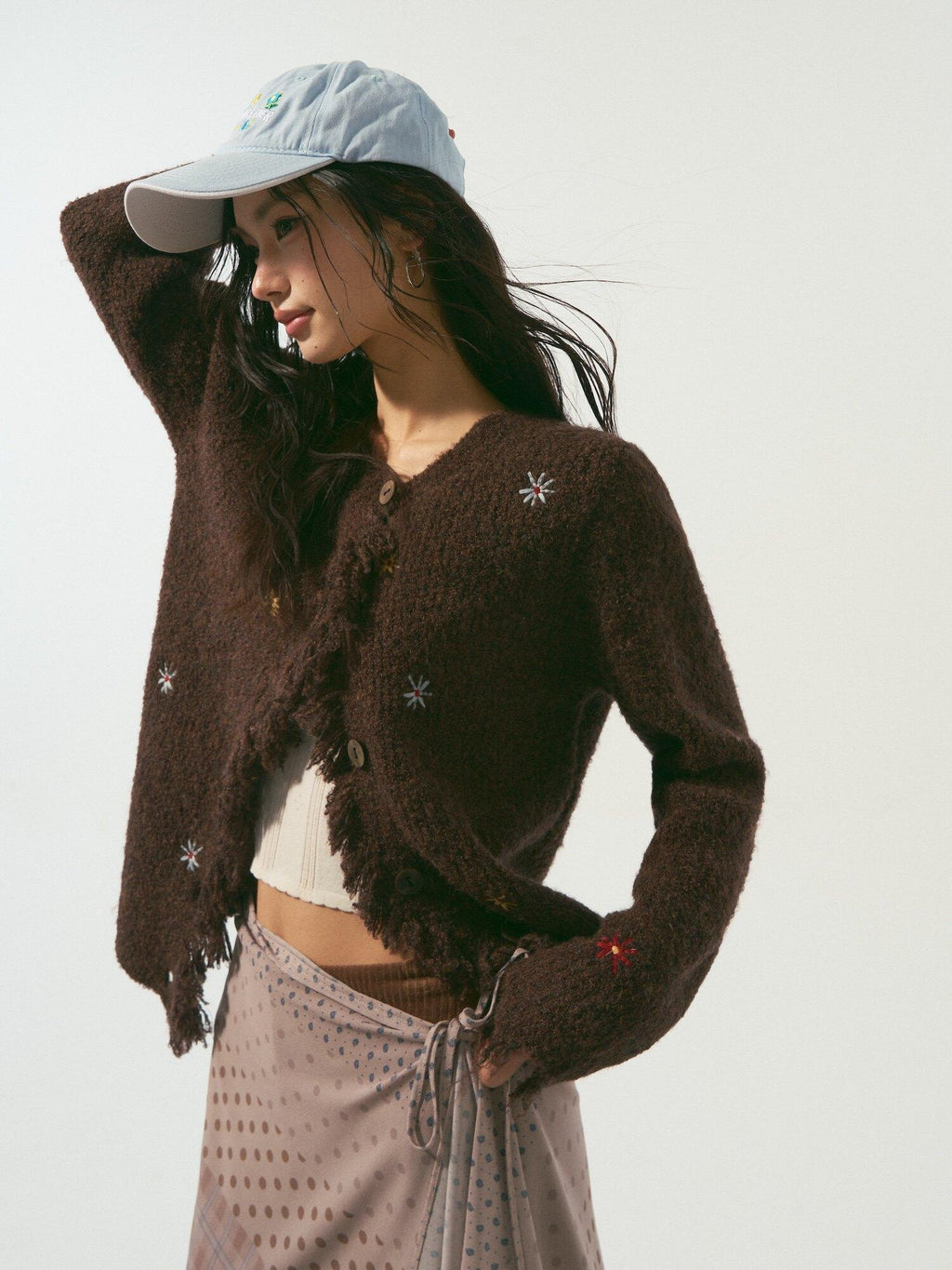 SOMESOWE Cozy Wool Blend Buttoned Floral Round Neck Casual Women Cardigans