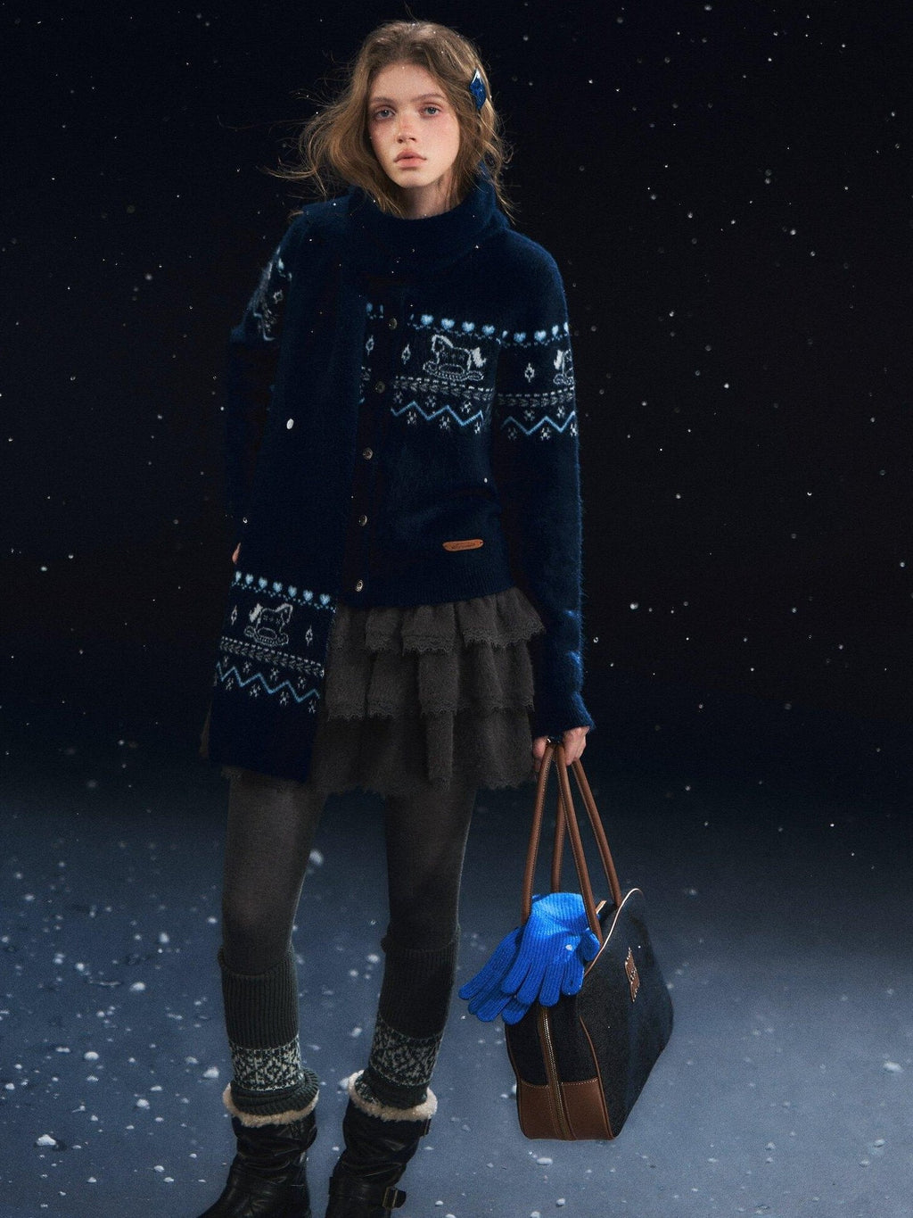 SOMESOWE Cozy Animal Contrast Knit Regular Fit Women Button Neck Cardigans