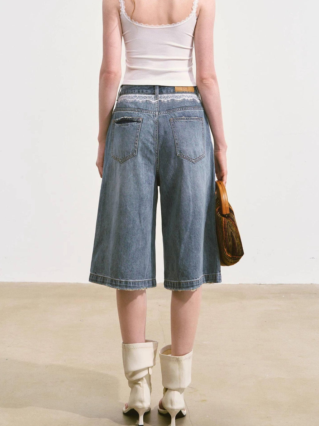 SOMESOWE Soft Washed Cotton Stretch Casual Straight Natural Waist Women Blue Denim Shorts