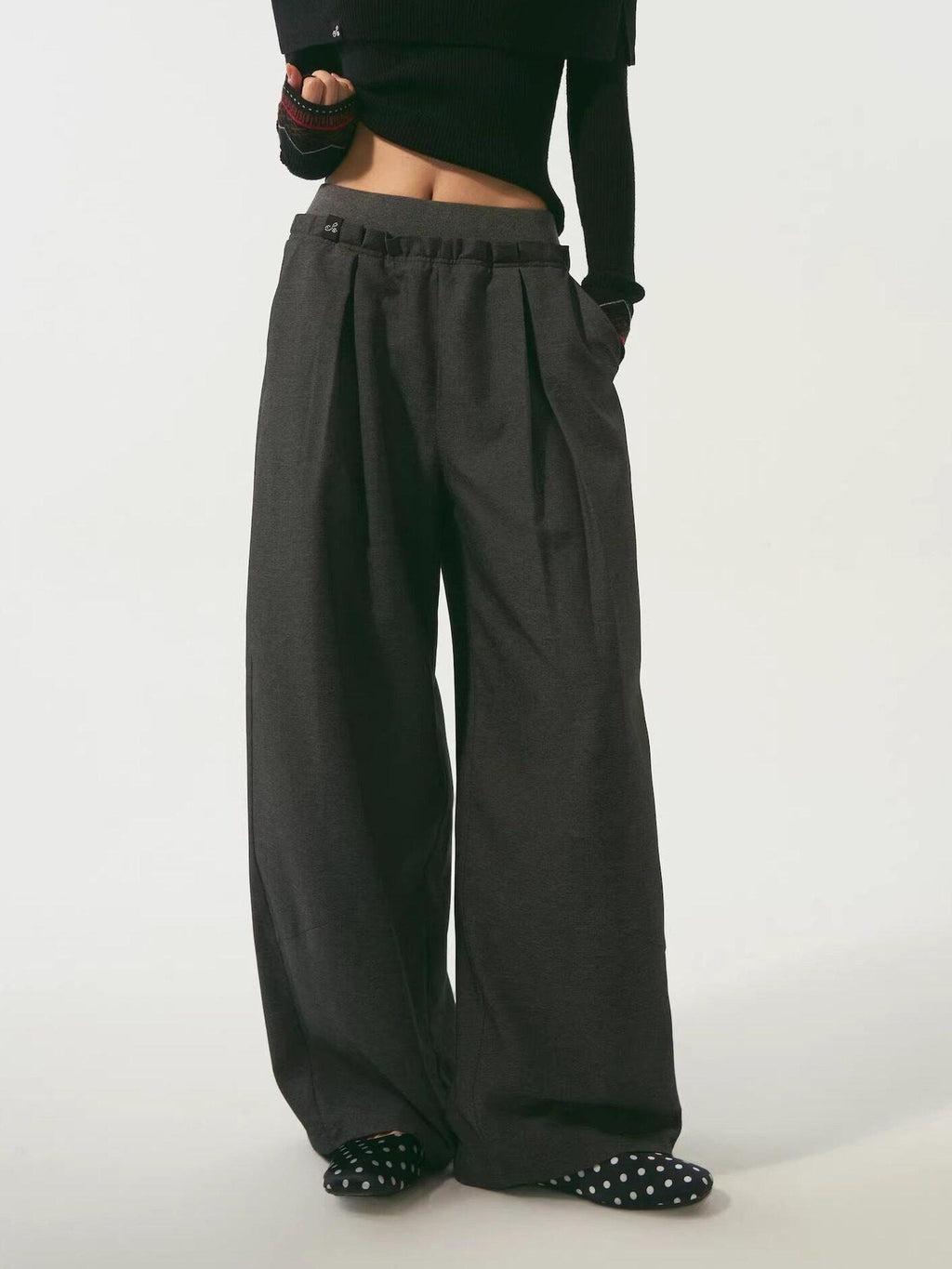 SOMESOWE Original Plaid Pocket Relaxed Curved Natural Waist Women Daily Grey Sweatpants
