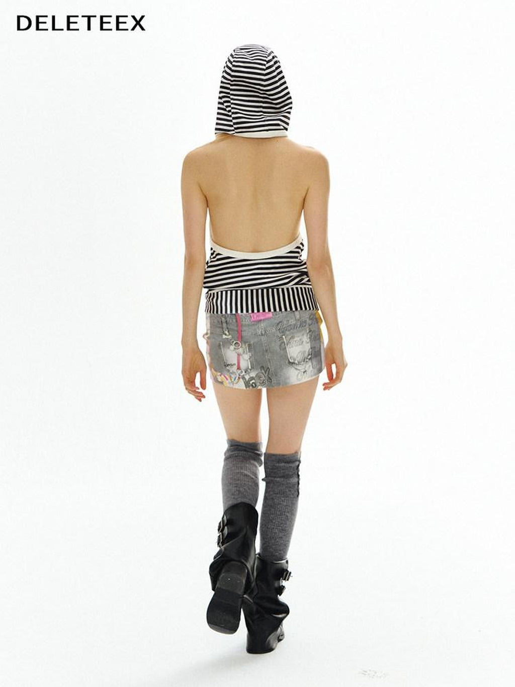 DeleteEx Original Loose Fit Zipper Front Strappy Black White Plaid Polyester Tank Tops