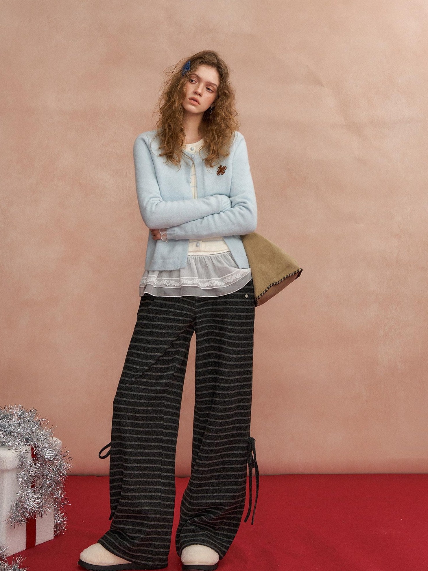 SOMESOWE Striped Bow Pocket Loose Wide Leg Button Split Hem Women Sweatpants