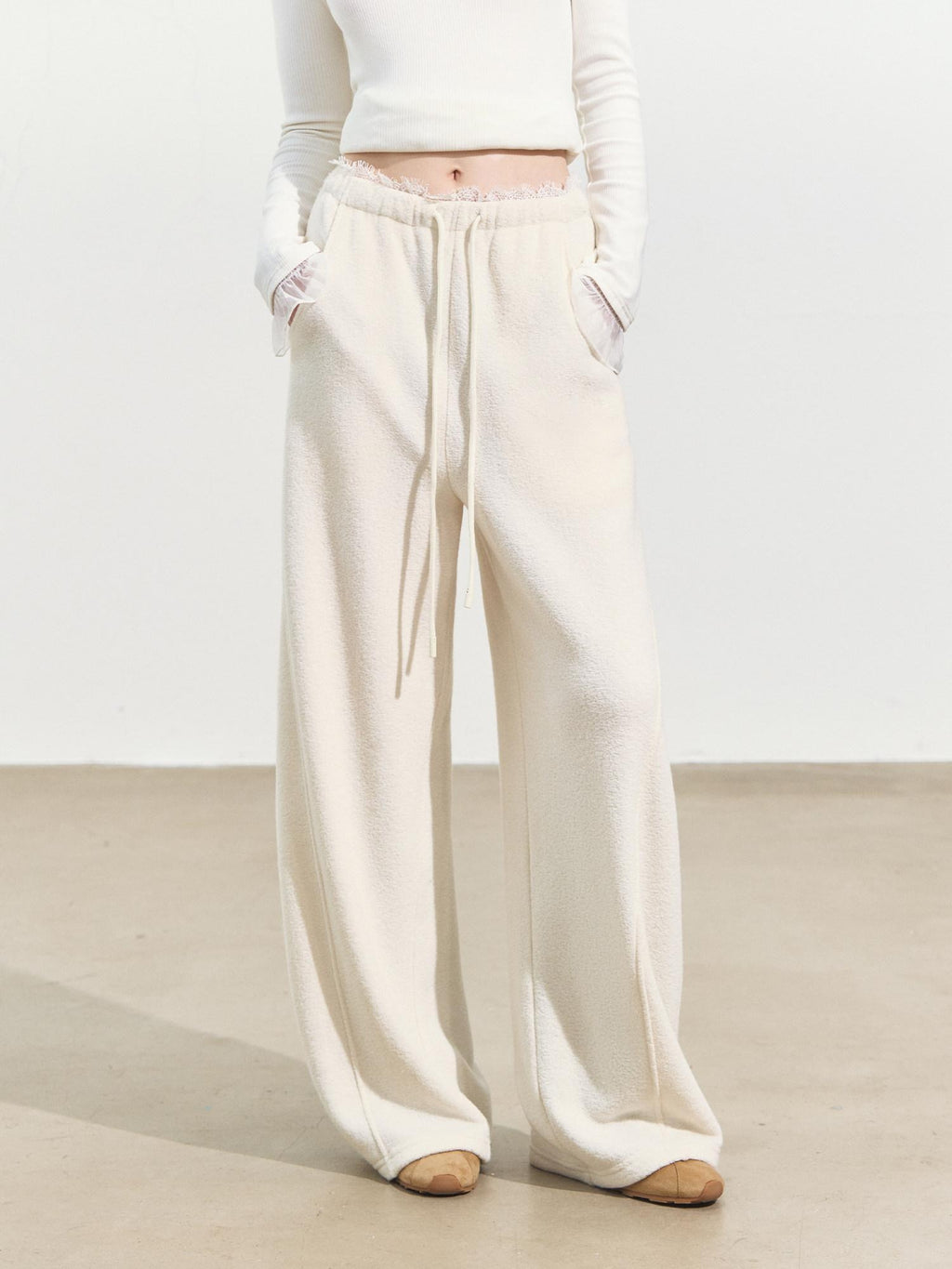 SOMESOWE Cropped Stand Collar Sweatshirt Loose Sexy Women Cream Pants Top & Pants Sets