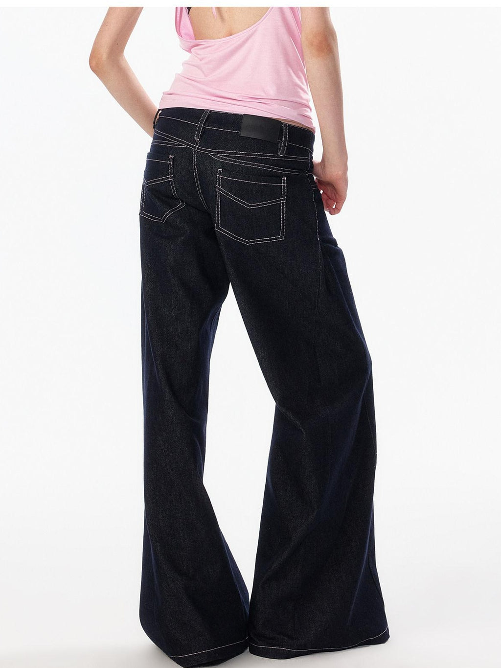 ALINNVSTUDIO Soft Cotton Low Rise Button Fly Loose Fit Women Classic Straight Leg Jeans