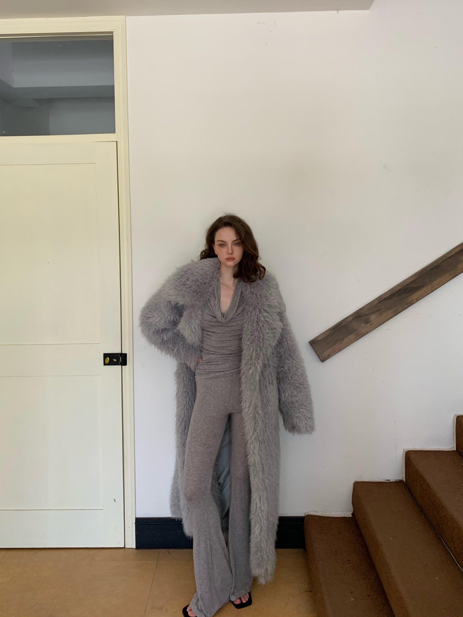 BUZHOU Luxurious Plush Fox Inspired Round Neck Longline Gray S M L Faux Fur Coats