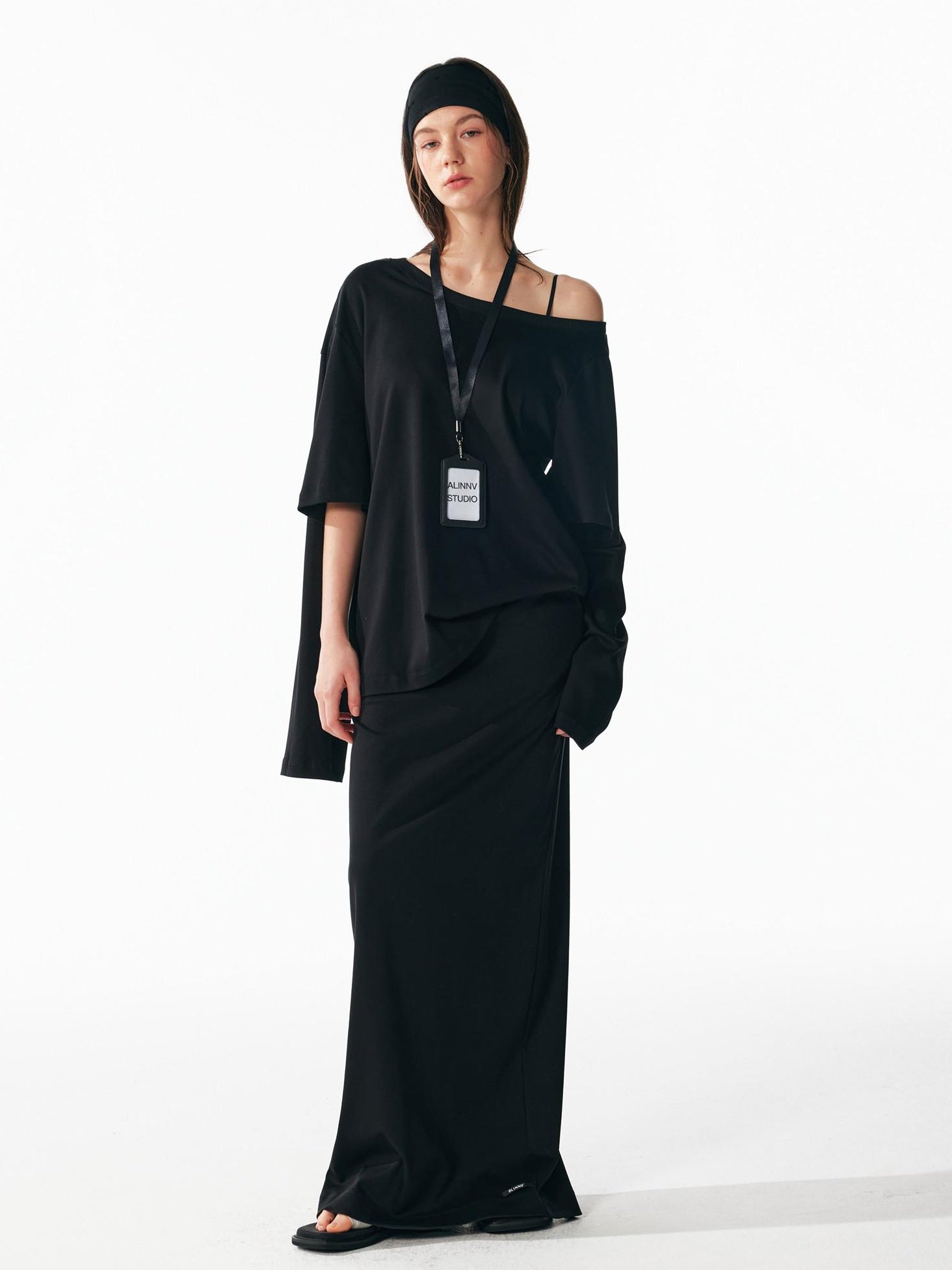 ALINNVSTUDIO Vintage Asymmetric Off Shoulder Loose Cotton Women Black Top & Skirt Sets