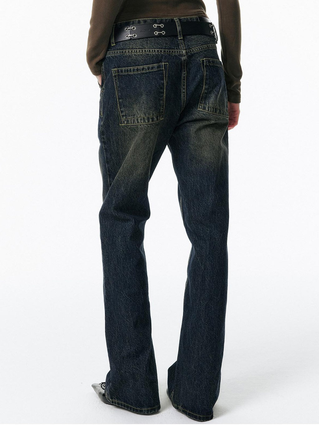 ALINNVSTUDIO Retro Washed Lowrise Micro Flare Cotton Button Fly Women Commute Flared Jeans