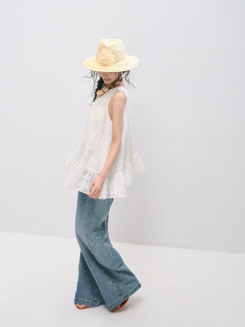 SOMESOWE Ruffled A Line Loose Fit Casual Round Neck Sleeveless Women Tank Tops