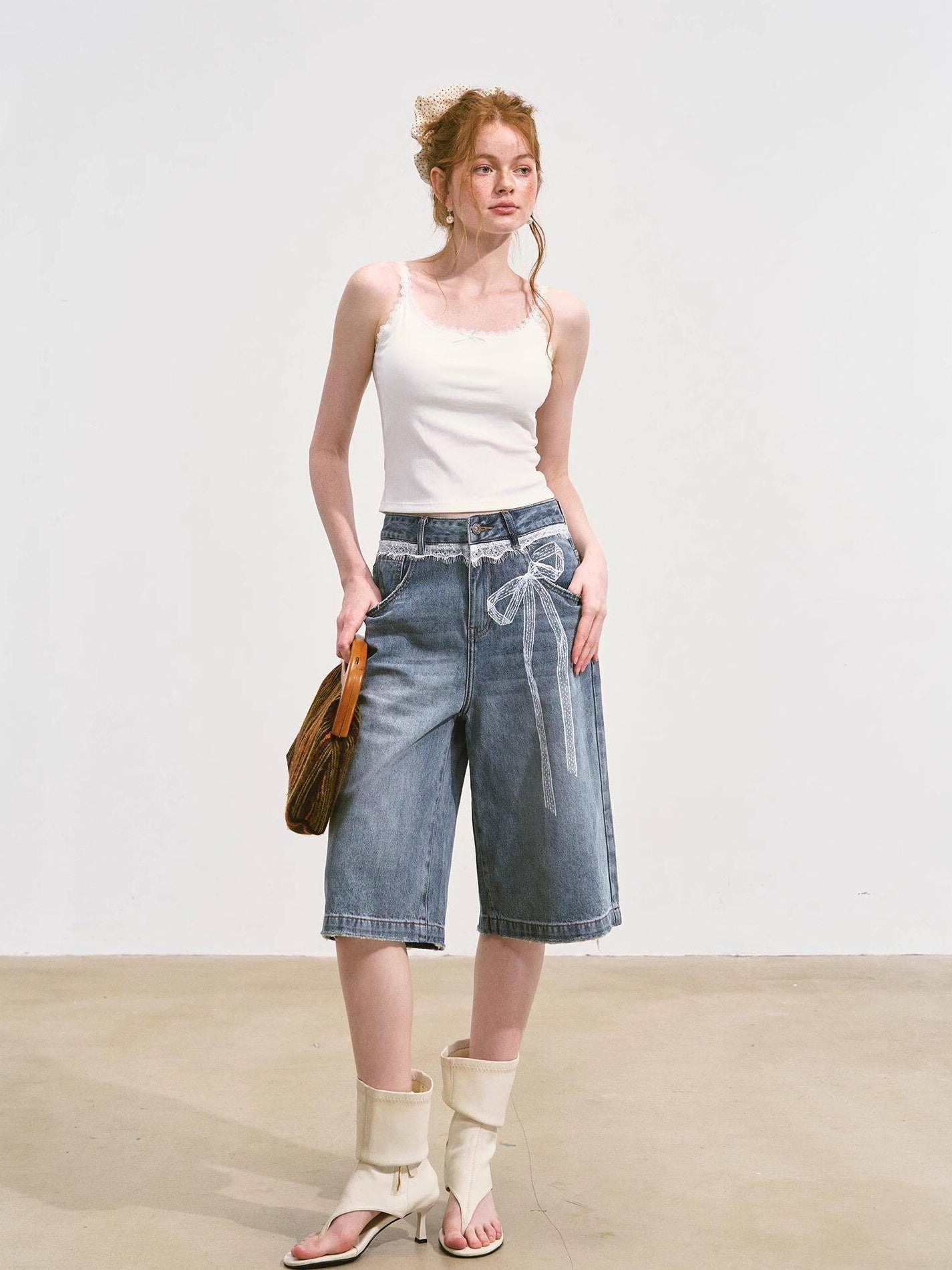 SOMESOWE Soft Washed Cotton Stretch Casual Straight Natural Waist Women Blue Denim Shorts