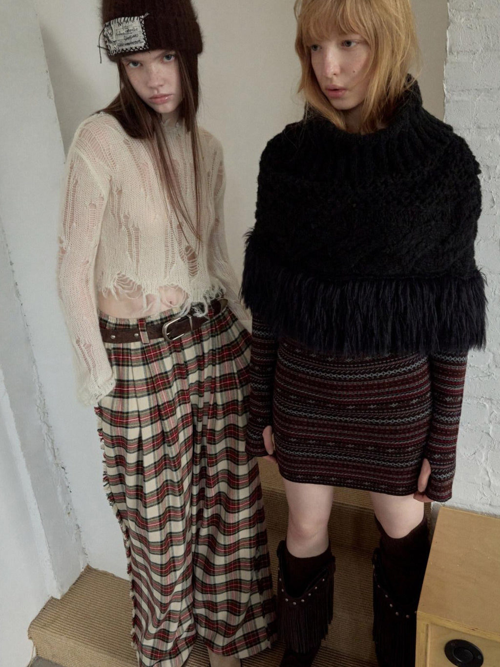 1JINN STUDIO Fringe Polka Dot Cropped High Neck Long Sleeve Women Knitwear Sweaters
