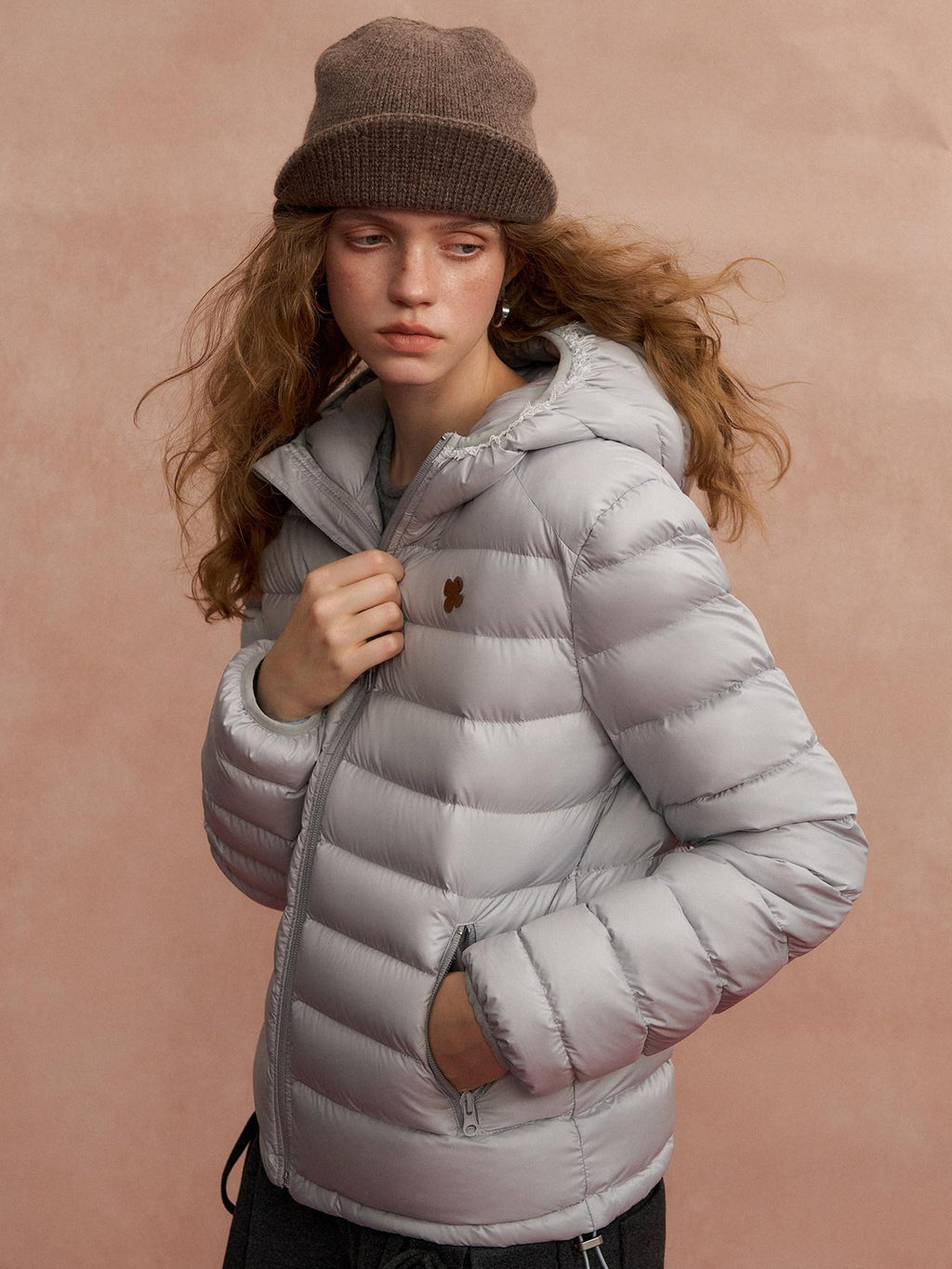 SOMESOWE Ultra Warm 90 Percent Duck Down Regular Fit Hooded Women Gray Down Jackets