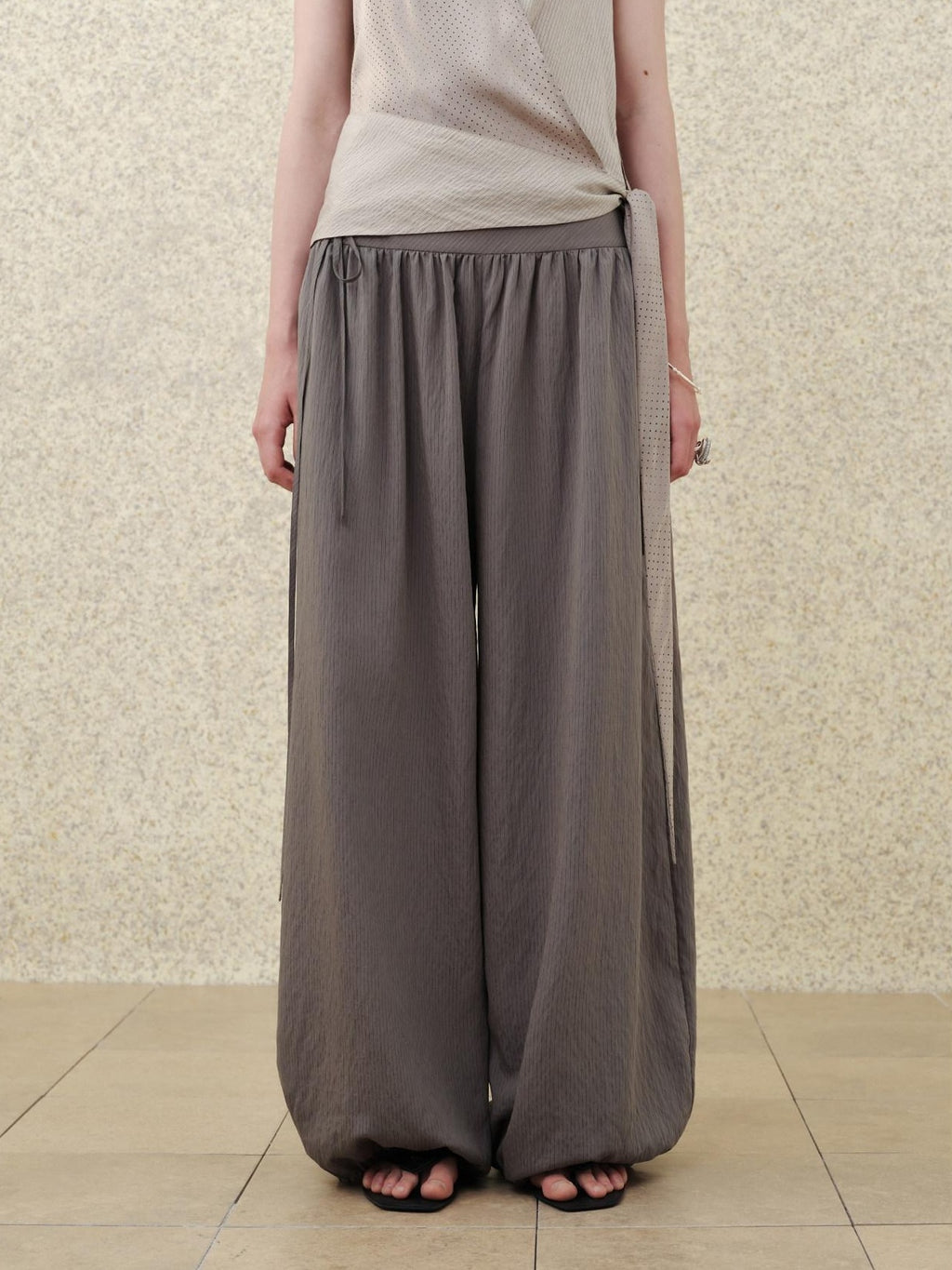 someonesometimes Soft Modal Loose Lantern Natural Waist Button Smoky Grey Wide Leg Pants