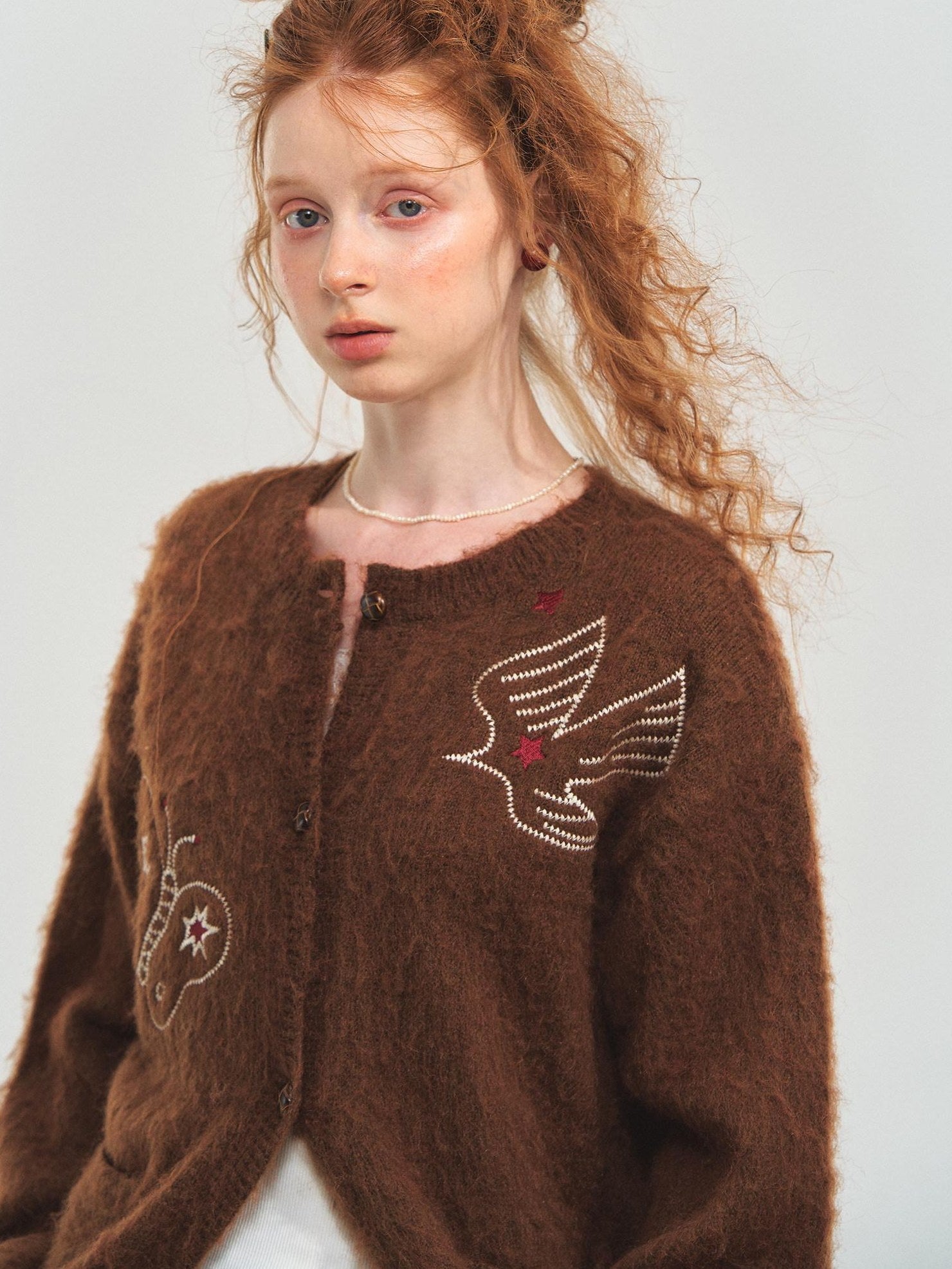 SOMESOWE Minimal Office Butterfly Button V-neck Women Knit Long Sleeve Cardigans