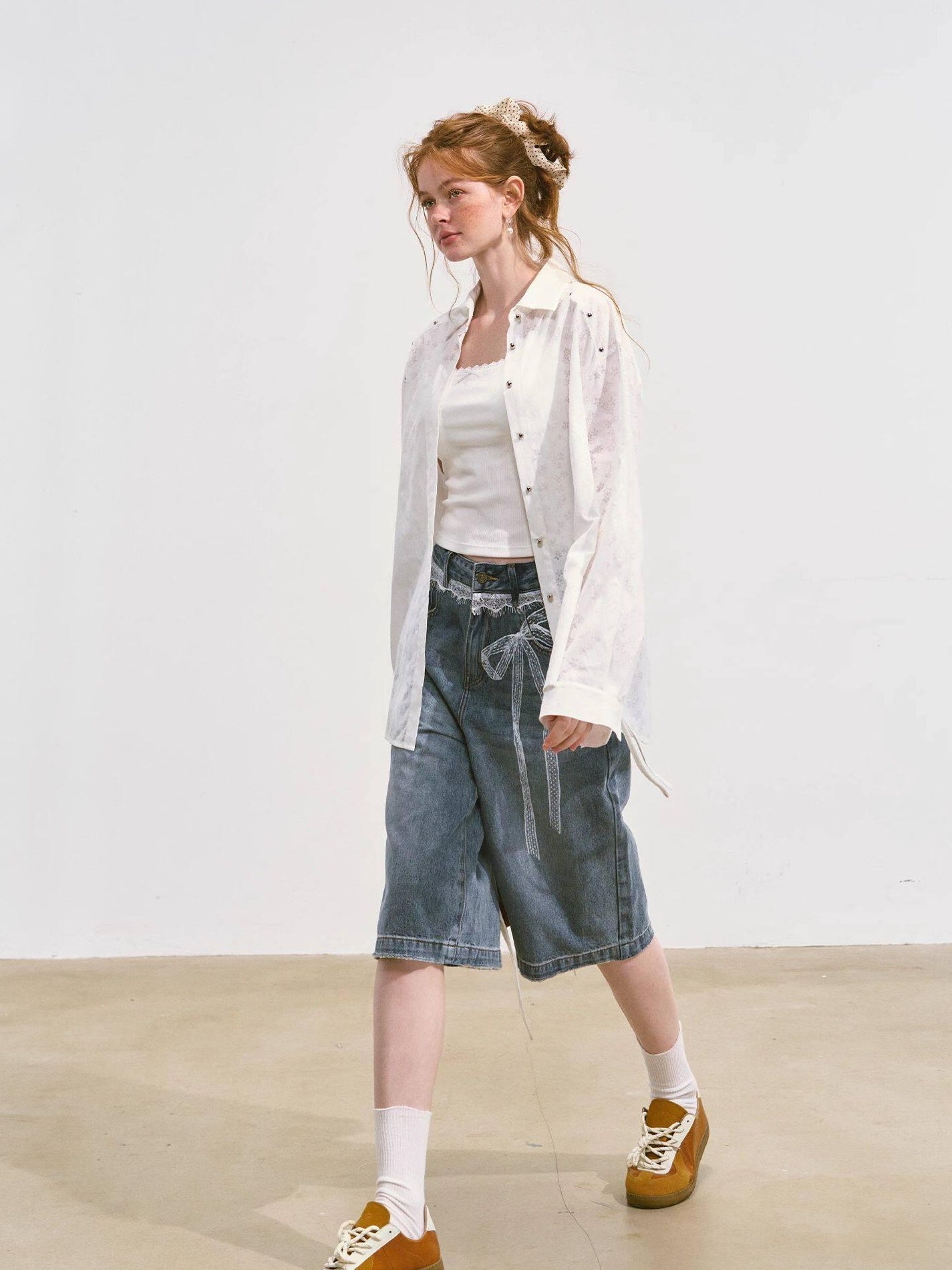 SOMESOWE Soft Washed Cotton Stretch Casual Straight Natural Waist Women Blue Denim Shorts
