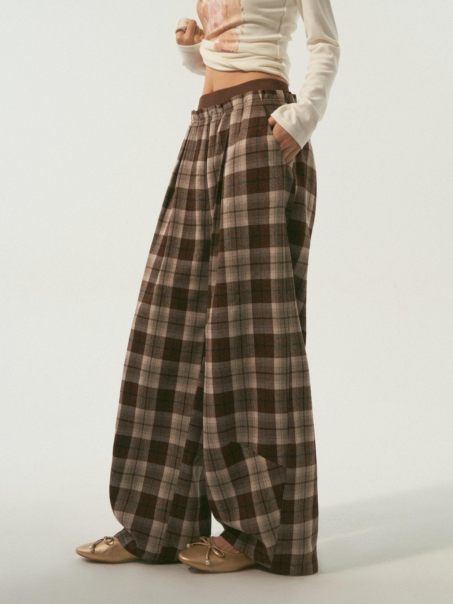 SOMESOWE Original Plaid Pocket Relaxed Curved Natural Waist Women Daily Grey Sweatpants