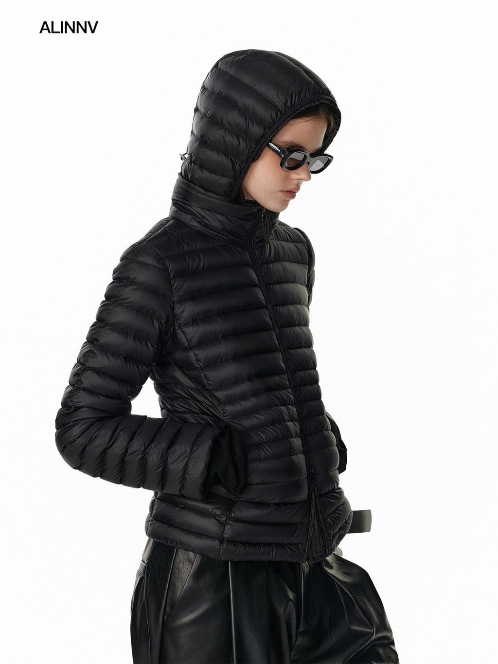 ALINNVSTUDIO 90 Fill Duck Down Thin Fitted Commuter Hooded Women Black Down Jackets