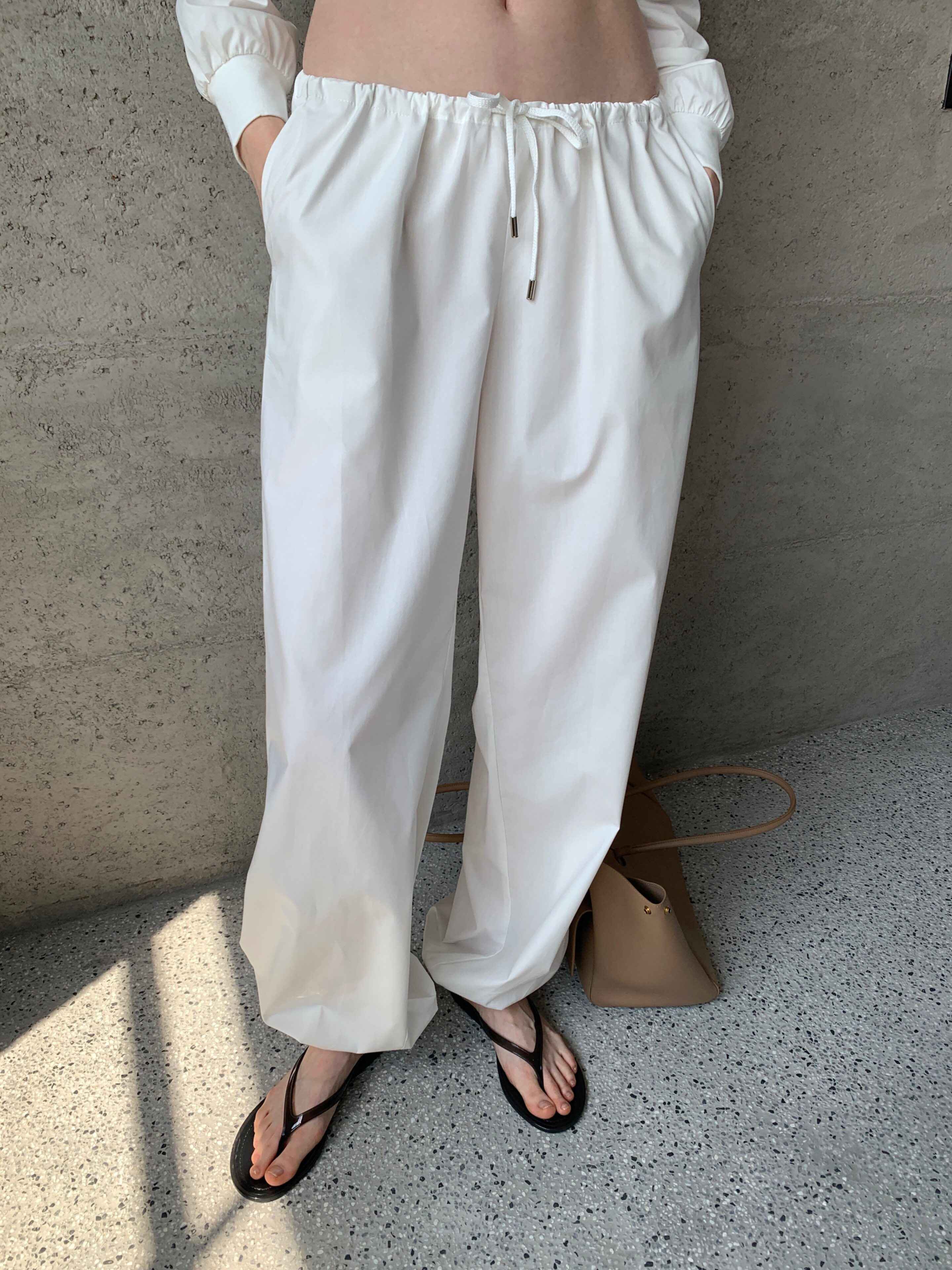 BUZHOU_Asymmetric_Commuter_Low_Rise_Elastic_Waist_Cotton_Blend_Womens_Tapered_Joggers_MISSTT