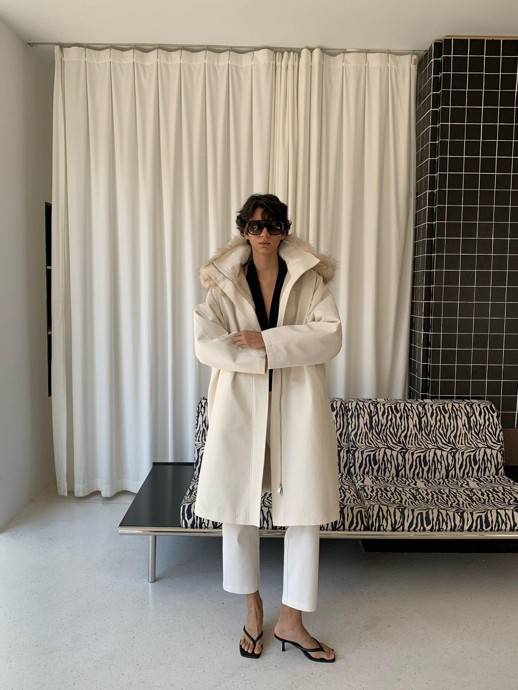 BUZHOU Asymmetric Hooded Mid Length Single Breasted Womens Commuter Beige Parkas