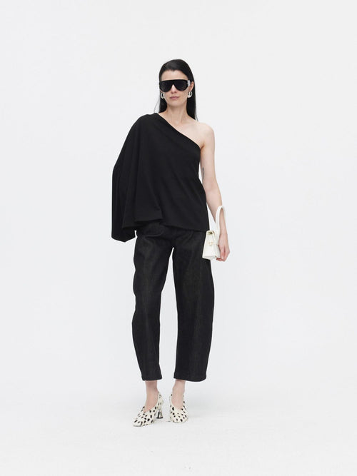 BUZHOU Asymmetric One Shoulder Knit Minimalist Loose Fit Women Black Oversized T-Shirts