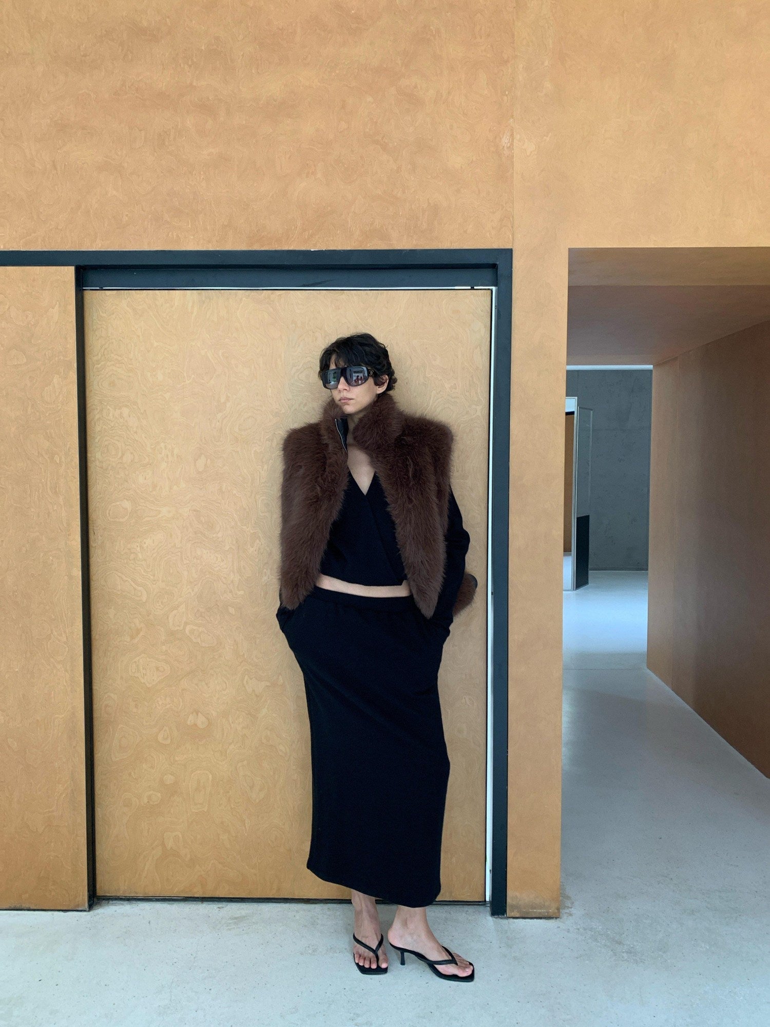 BUZHOU Chic Two Piece Knit Long Sleeve V-neck Cleanfit Women Black Maxi Sweater Sets