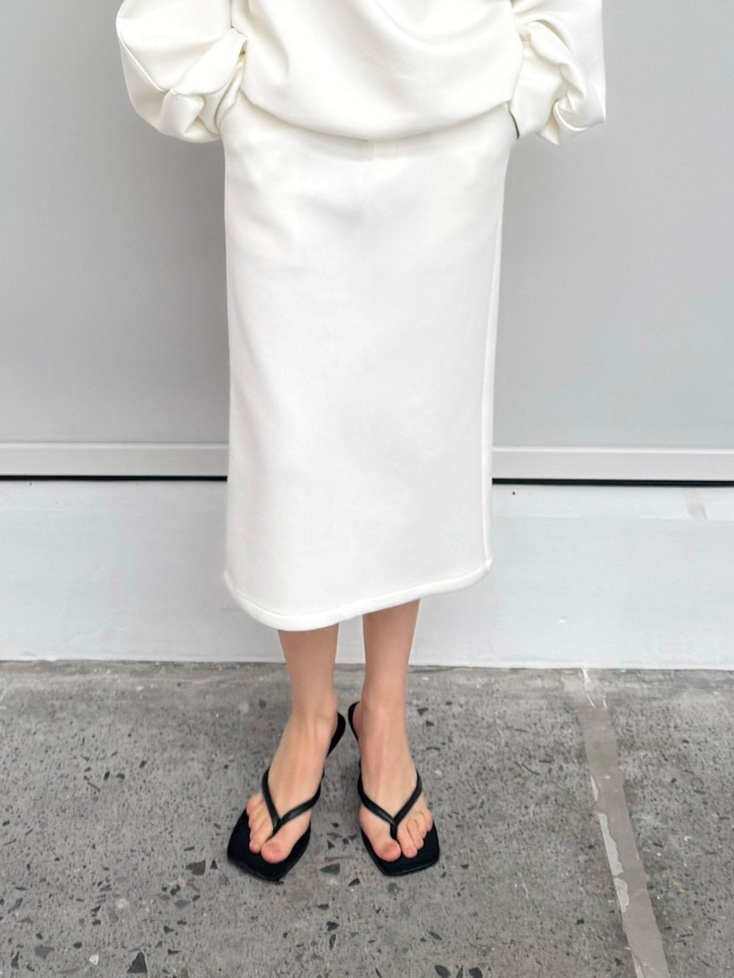BUZHOU Cotton Long Sleeve Minimal One Shoulder Women Casual Top & Skirt Sets