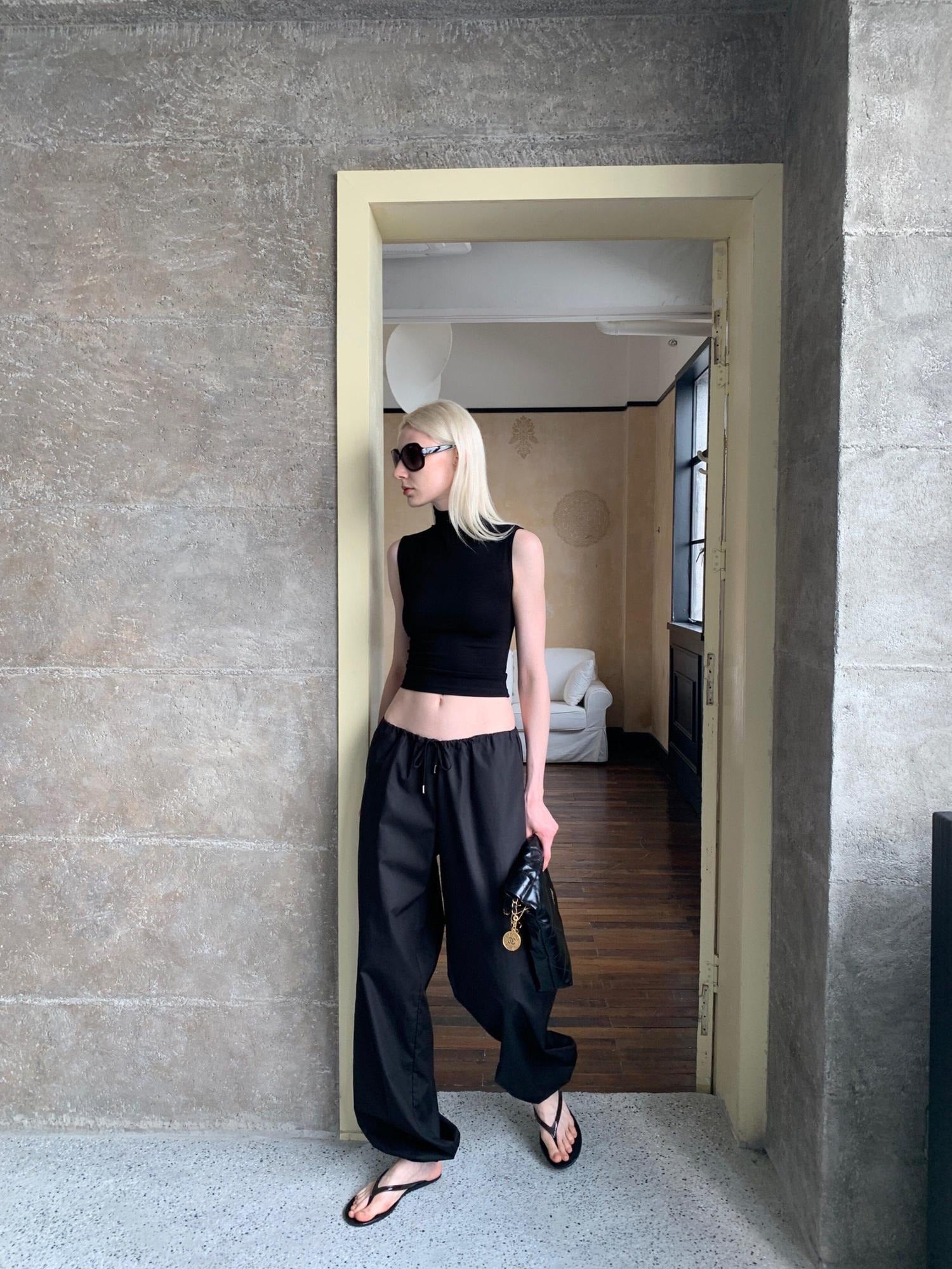 BUZHOU Cropped Black Mock Neck H Cut Slim Cotton Blend Women Tank Tops
