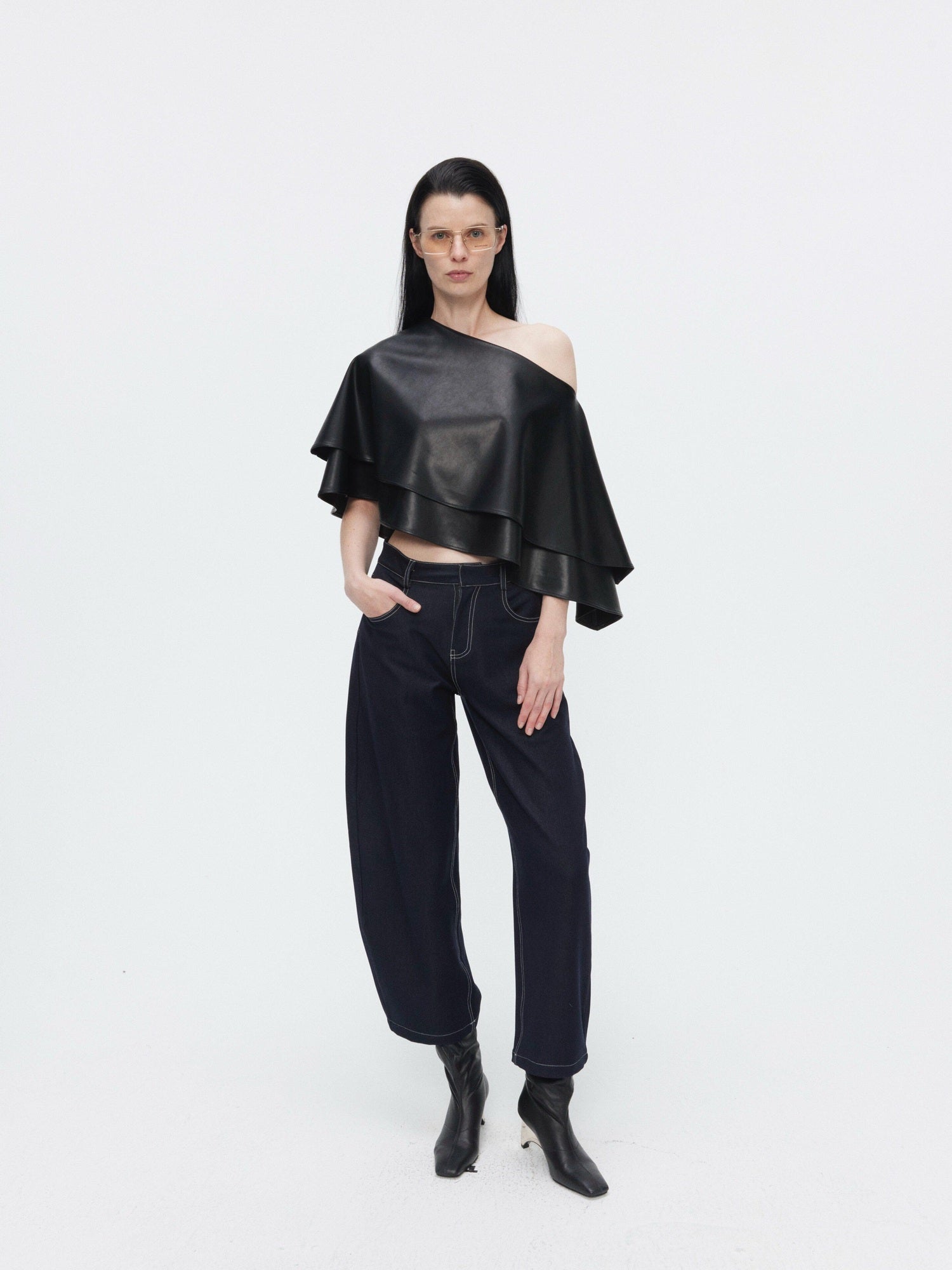 BUZHOU Edgy Pu Leather Asymmetric One Shoulder Cropped Black Street Oversized T-Shirts