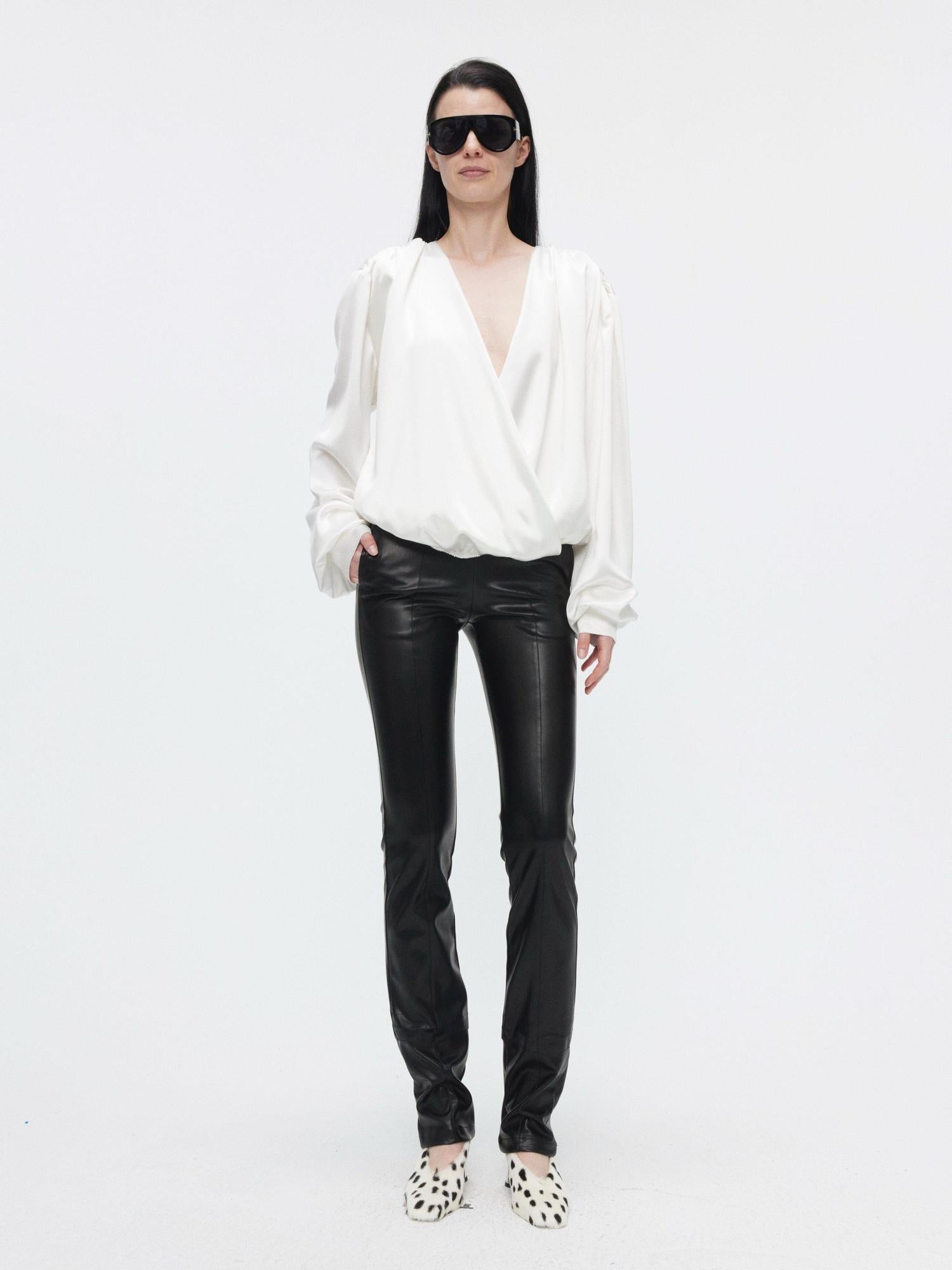 BUZHOU Faux Pu Leather Slim Minimalist Natural Waist Women Black Skinny Straight Pants