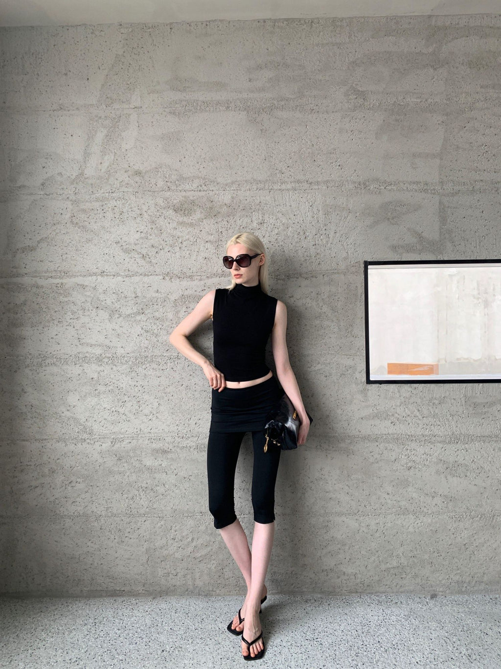BUZHOU High Stretch Cotton Blend Slim Fit Black Skort Style Mid-Length Shorts