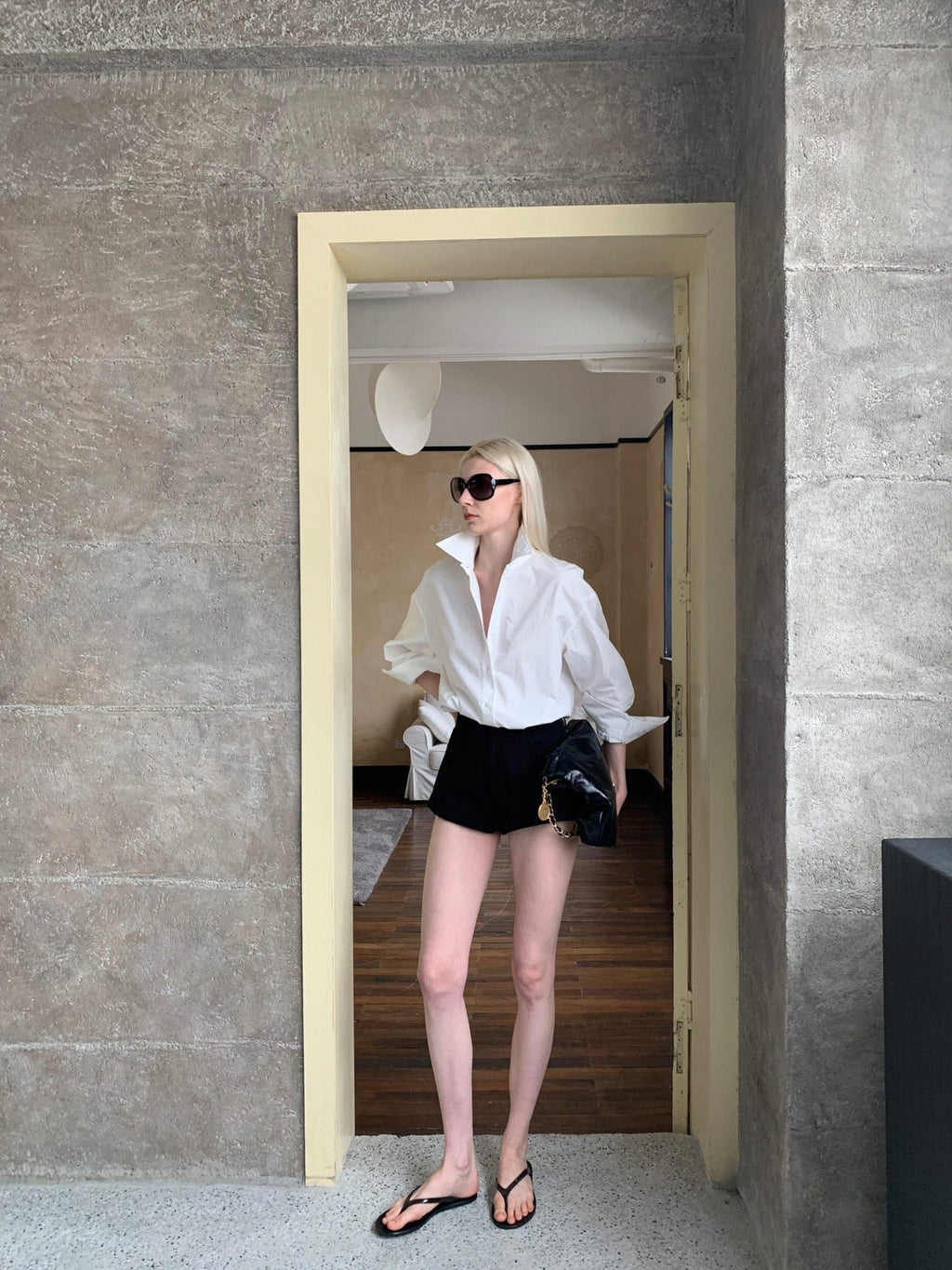 BUZHOU High Waist Cotton Clean Fit Wide Leg Women Black White Short Denim Shorts