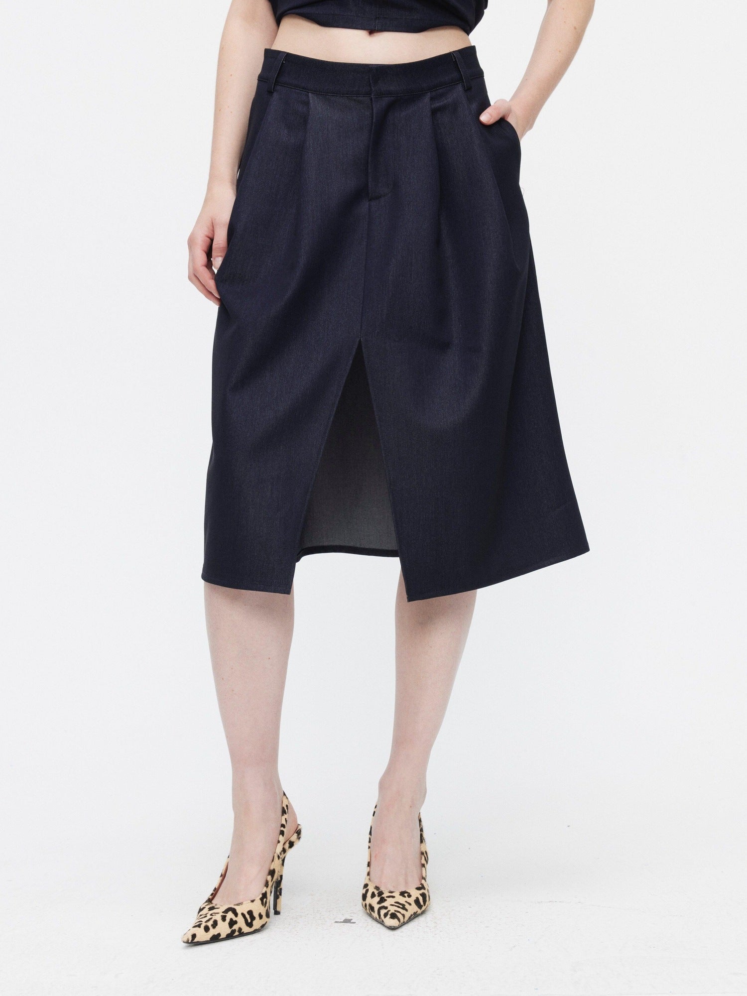 BUZHOU Minimalist Sleeveless Denim Bustier And Pleated Skirt Womens Top & Skirt Sets