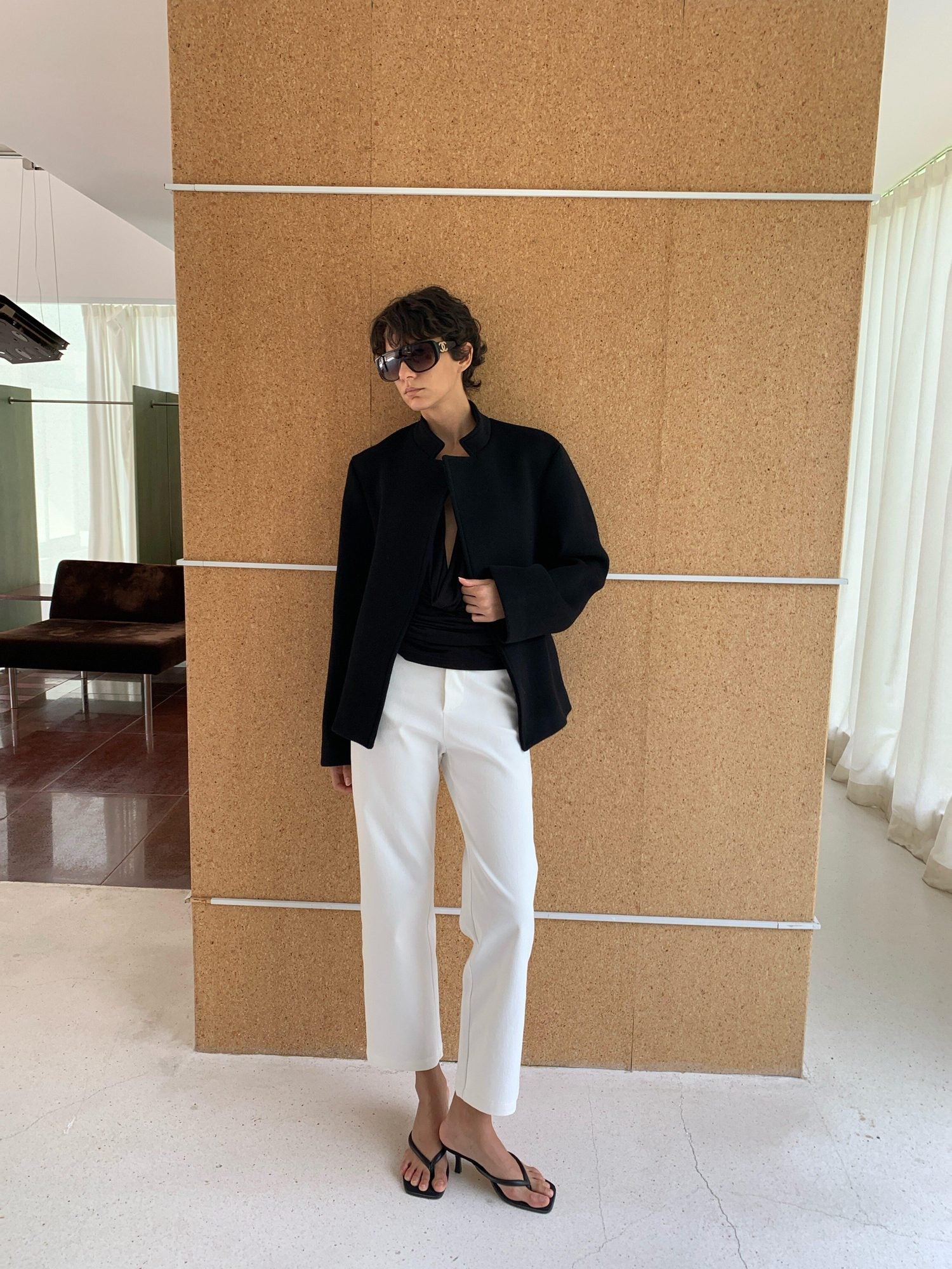 BUZHOU Pure Wool Short Tailored Long Sleeve Black Classic Office Blazers