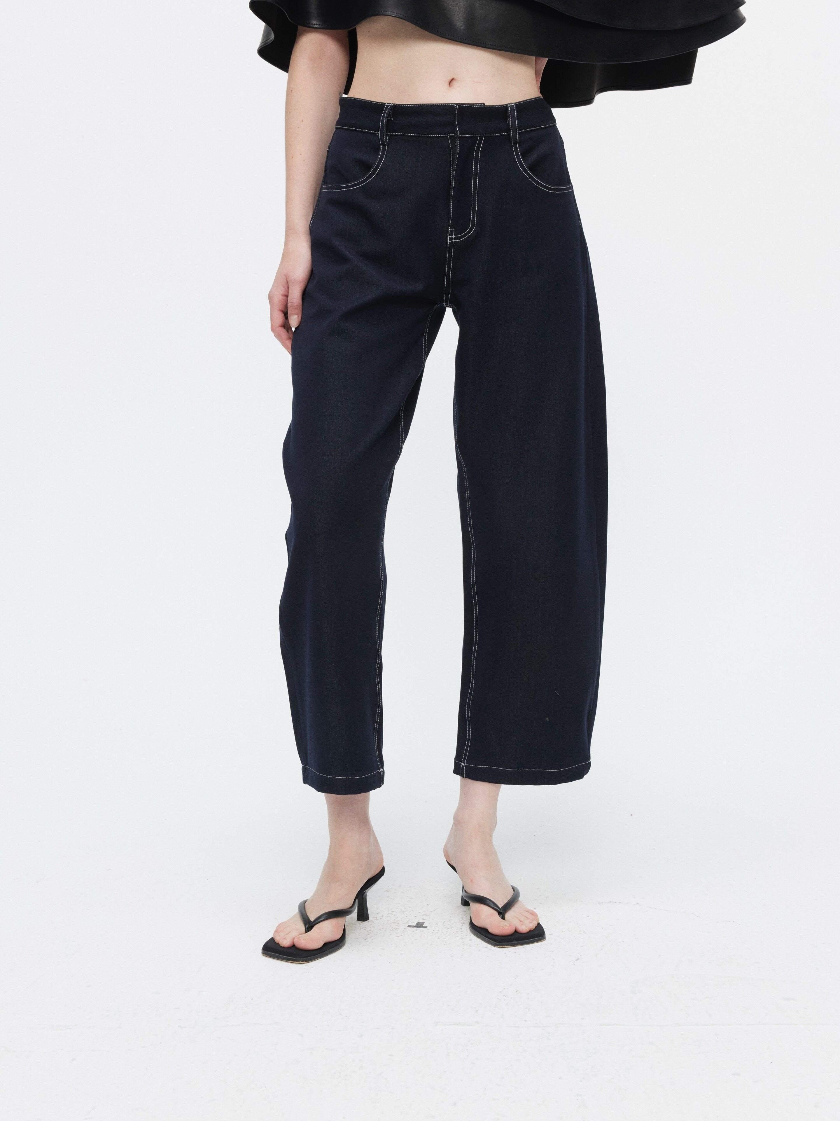 BUZHOU_Sleek_Minimal_Low_Rise_Washed_Denim_Curved_Hem_Womens_Black_Blue_Wide_Leg_Pants_MISSTT