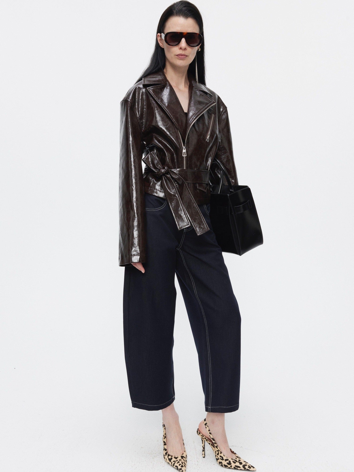 BUZHOU Sleek Minimal Low Rise Washed Denim Curved Hem Womens Black Blue Wide Leg Pants