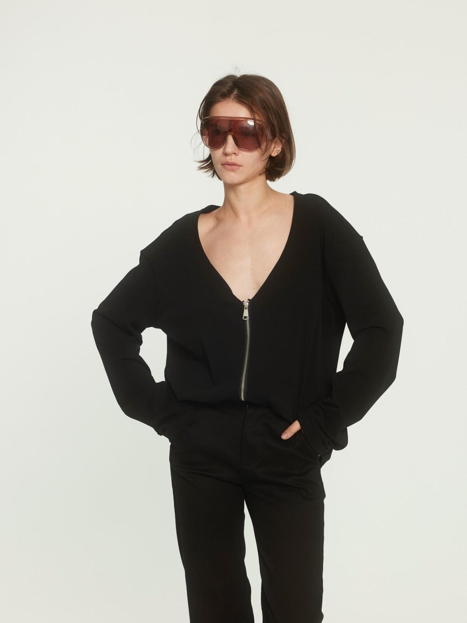 BUZHOU Soft Cotton Stretch Commuter Loose Fit Zip Black Low Neck Cardigans